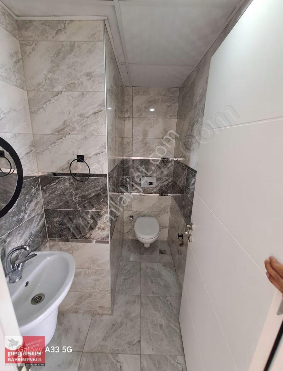100.yil Koylum Kafe Civari Site İci Havuzlu Kiralik Daire - Görsel 7