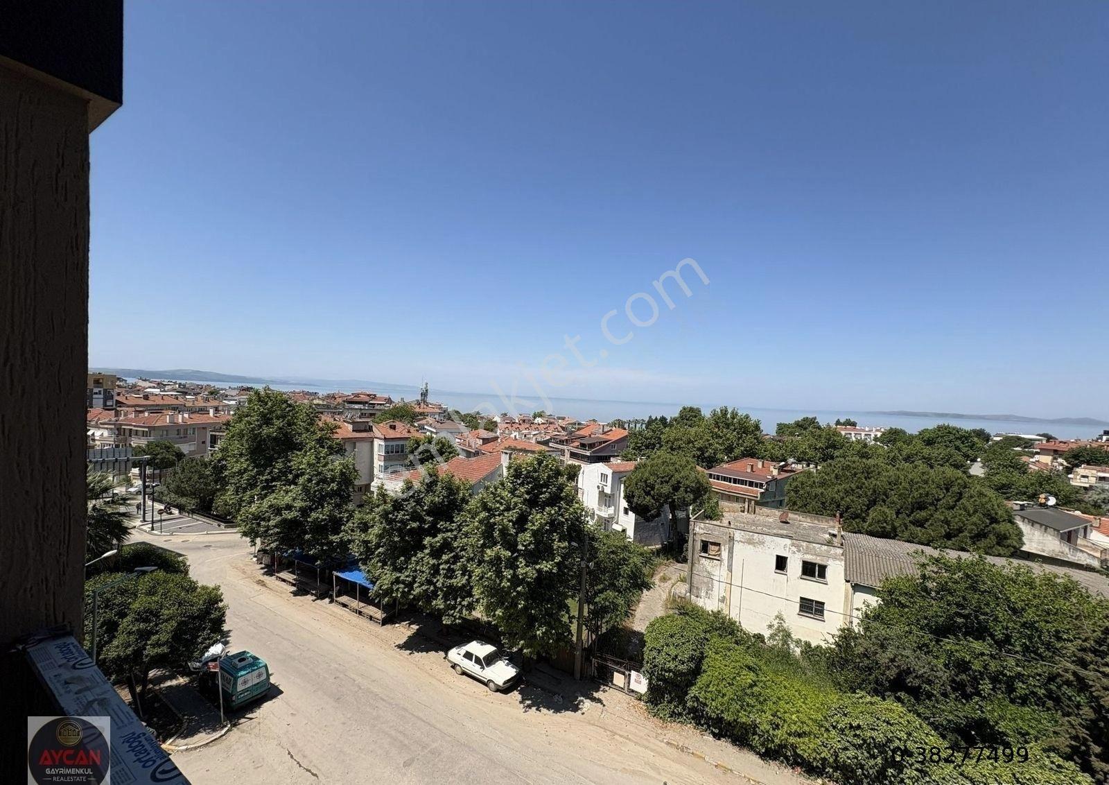 Erdek Zübeyde Hanım Caddesinde Satılık 3+1 Deniz Manzaralı Daire - Görsel 12