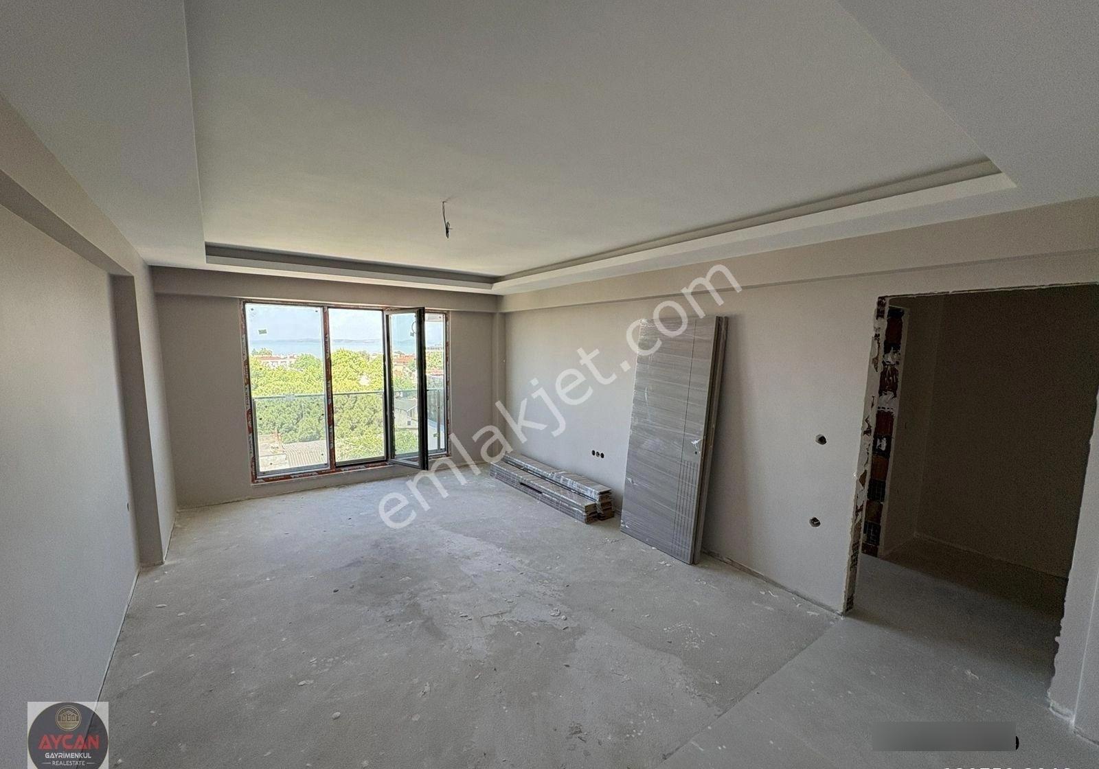 Erdek Zübeyde Hanım Caddesinde Satılık 3+1 Deniz Manzaralı Daire - Görsel 5