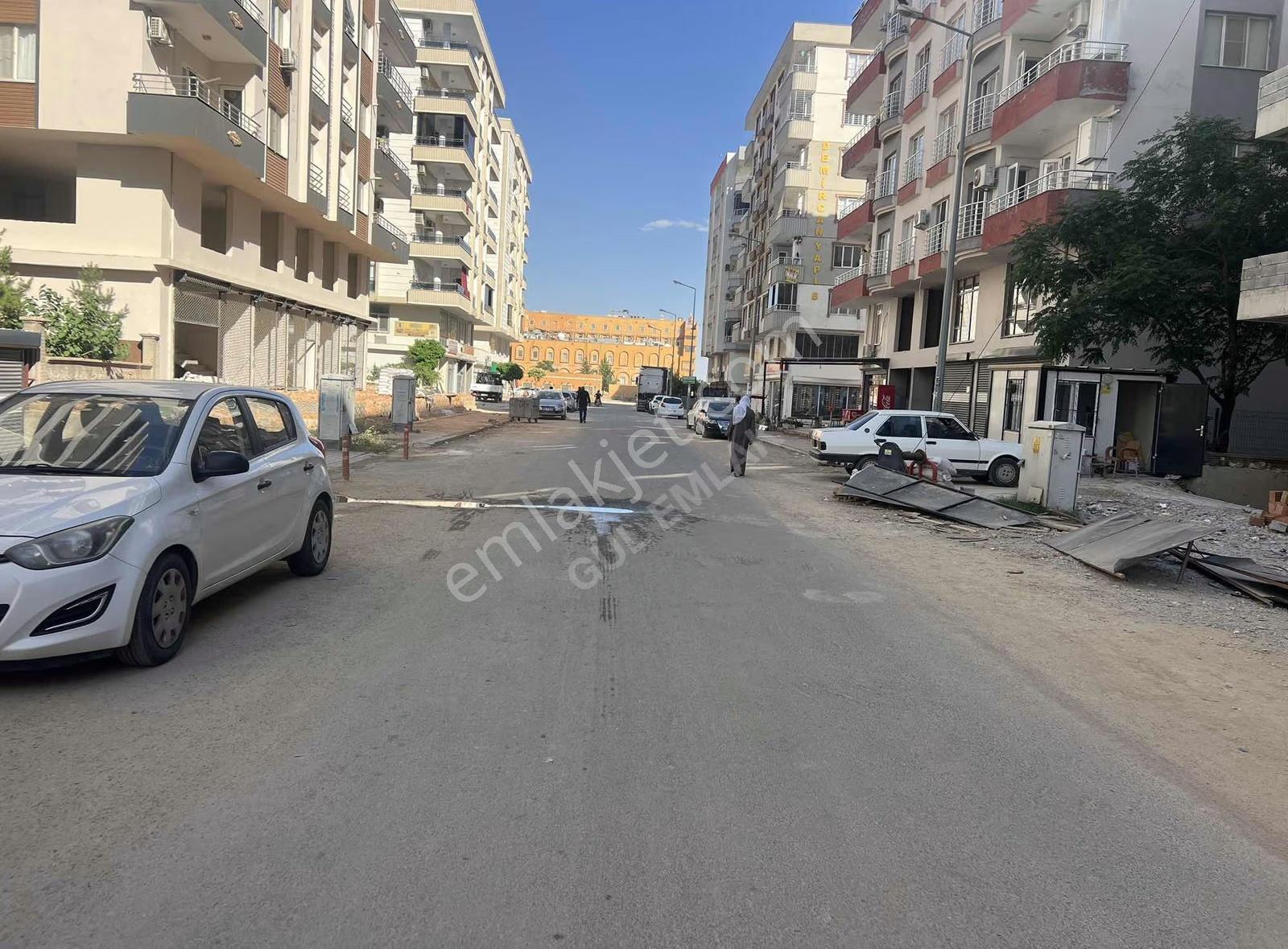 Gül Emlak'tan Hastaneye Yakın Kiralık 2+1 Daire - Görsel 2