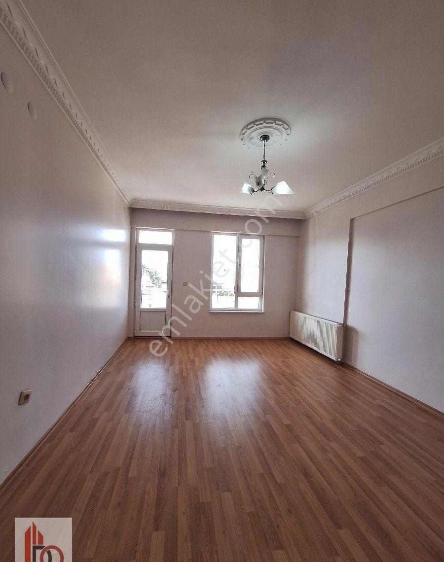 Develi Çarşı Merkezde Geniş Kiralık Lüks Daire - Görsel 4