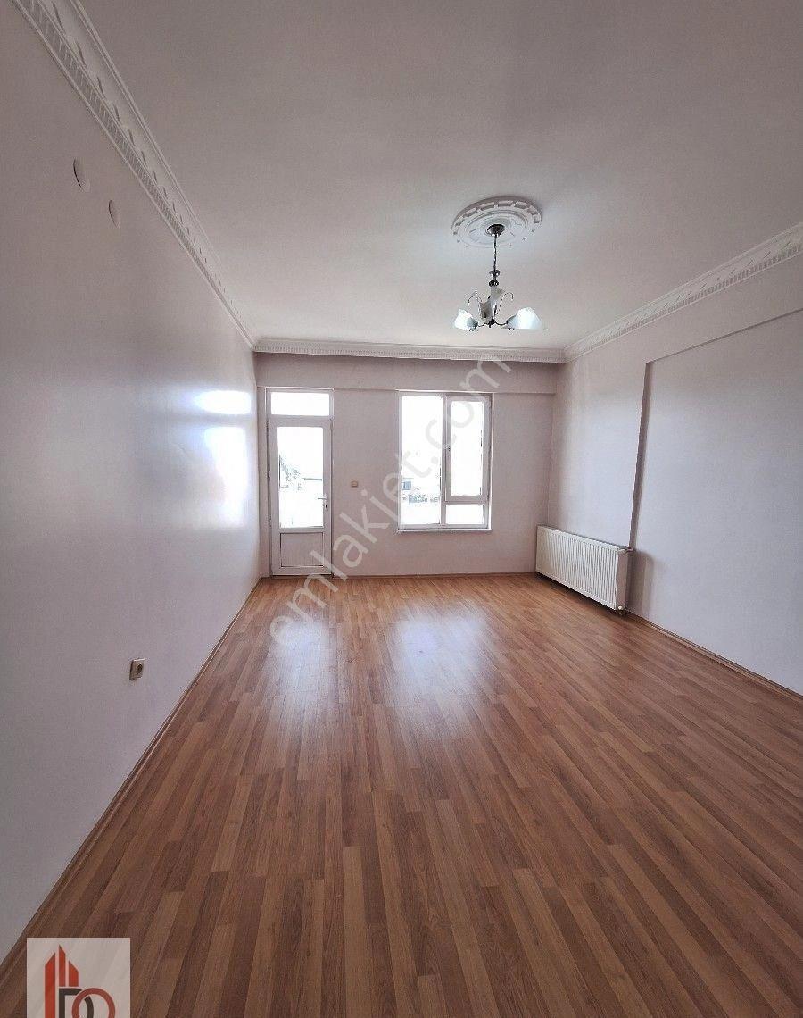 Develi Çarşı Merkezde Geniş Kiralık Lüks Daire - Görsel 13