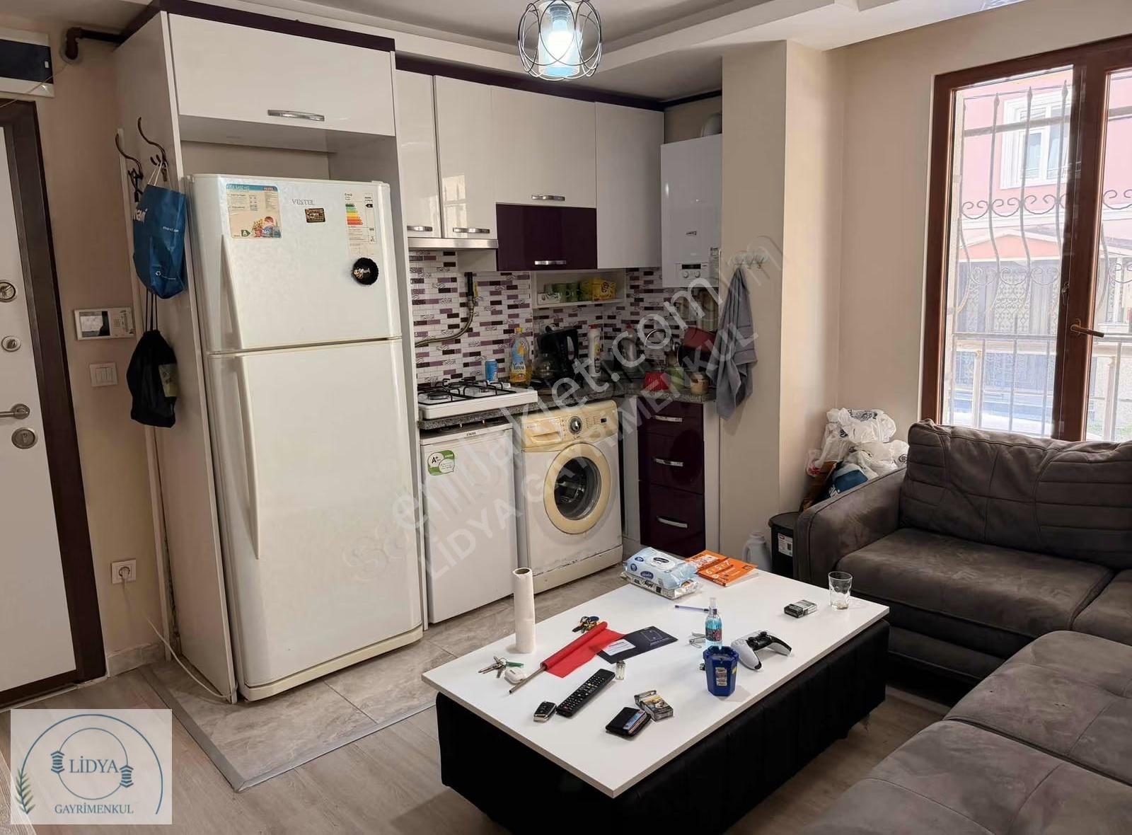 Metroya Yakın Kayışdağı Mah. Öğrenciye-kurumsala Eşyalı 1+1