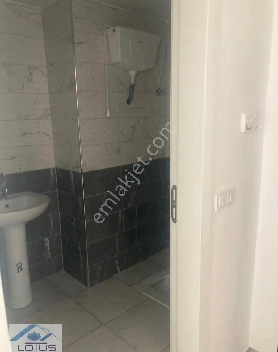 Acıpayam Yeni Mahallede Site İçi Sıfır Ayarında Masrafsız 2+1 - Görsel 3