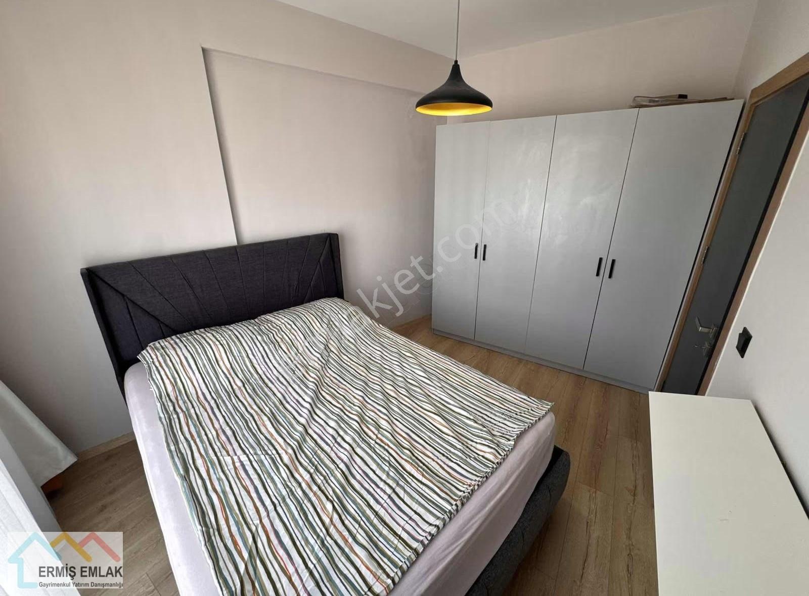 Buca'nın En Prestijli Binası Eşyalı Kiralık 1+1 Daire - Görsel 24