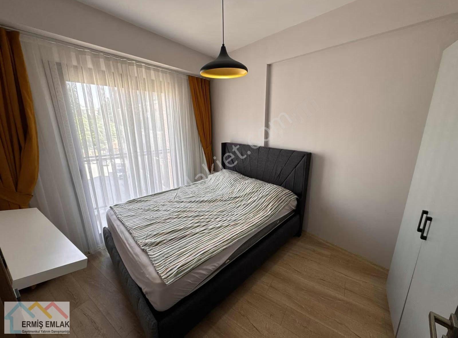 Buca'nın En Prestijli Binası Eşyalı Kiralık 1+1 Daire - Görsel 15