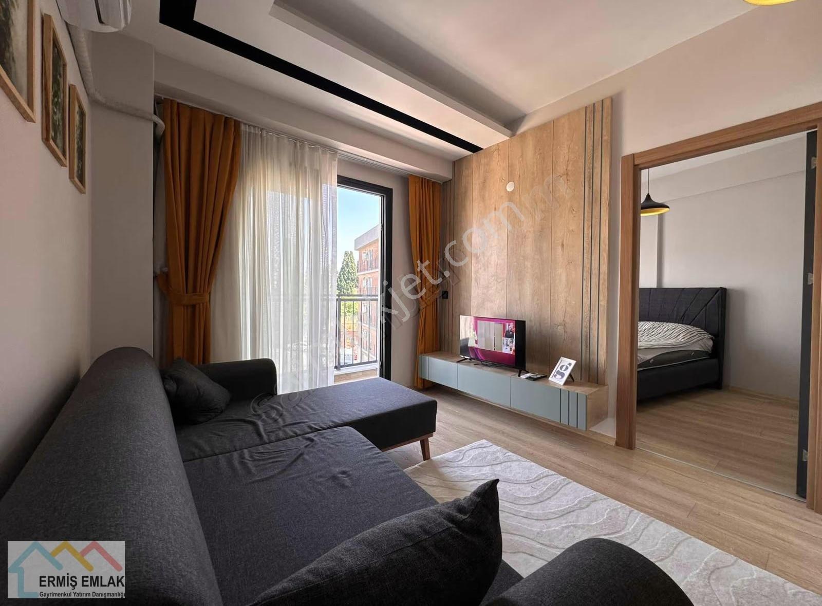 Buca'nın En Prestijli Binası Eşyalı Kiralık 1+1 Daire - Görsel 16