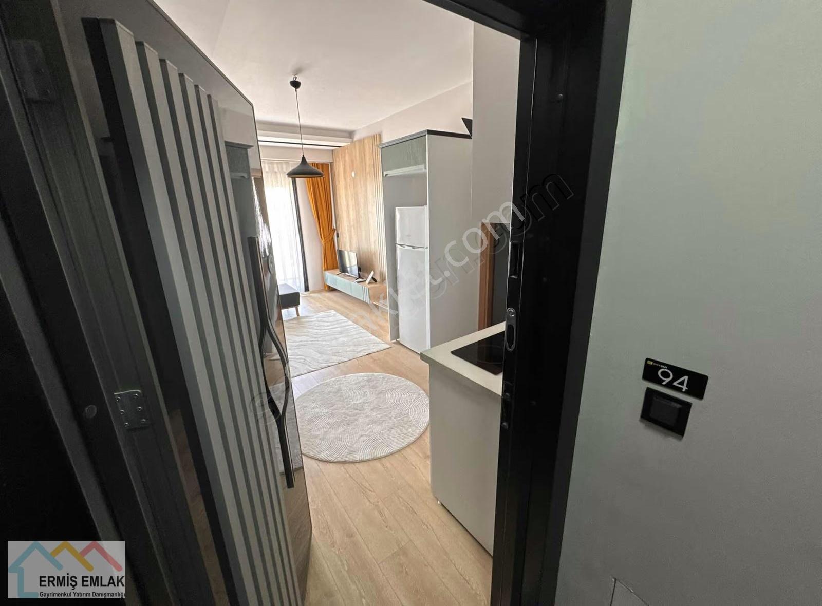 Buca'nın En Prestijli Binası Eşyalı Kiralık 1+1 Daire - Görsel 21