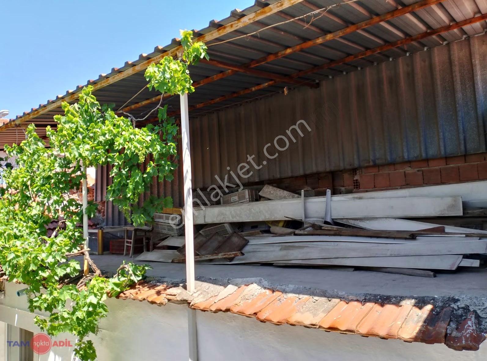 Bergama Atmaca Mahallesinde Aslanlı Cami Yanında Satılık Ev - Görsel 9