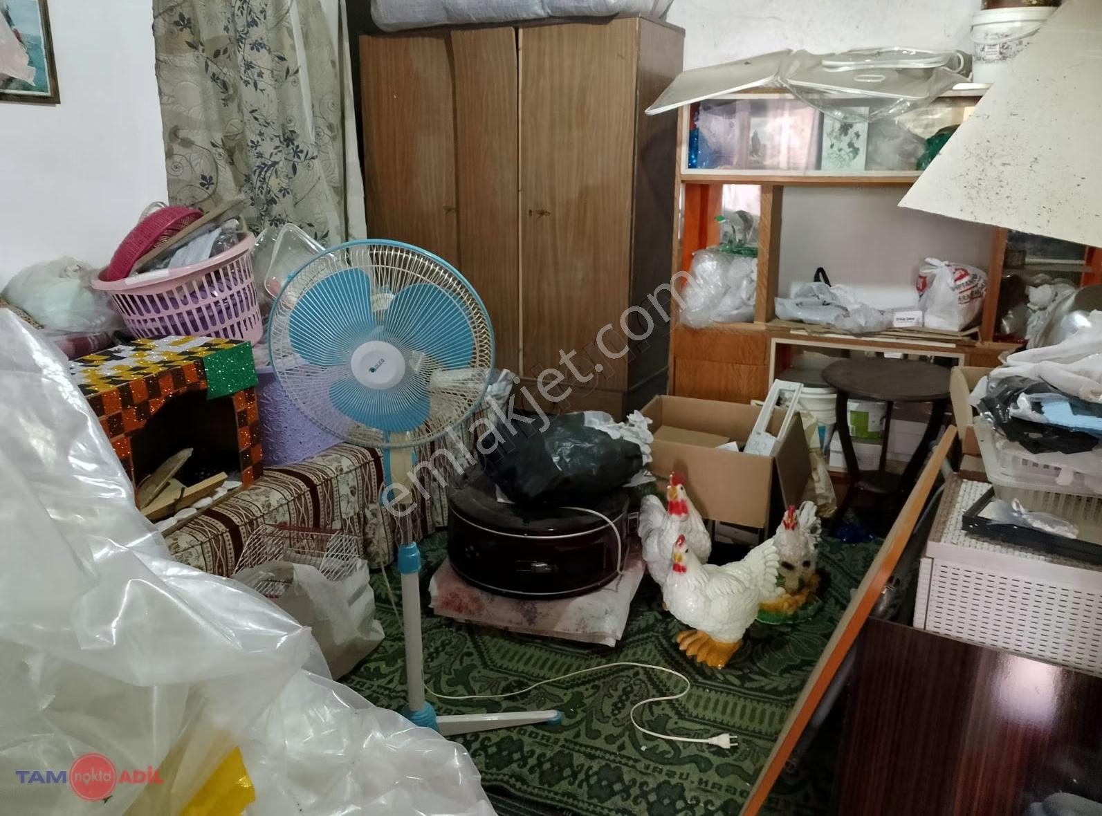 Bergama Atmaca Mahallesinde Aslanlı Cami Yanında Satılık Ev - Görsel 6