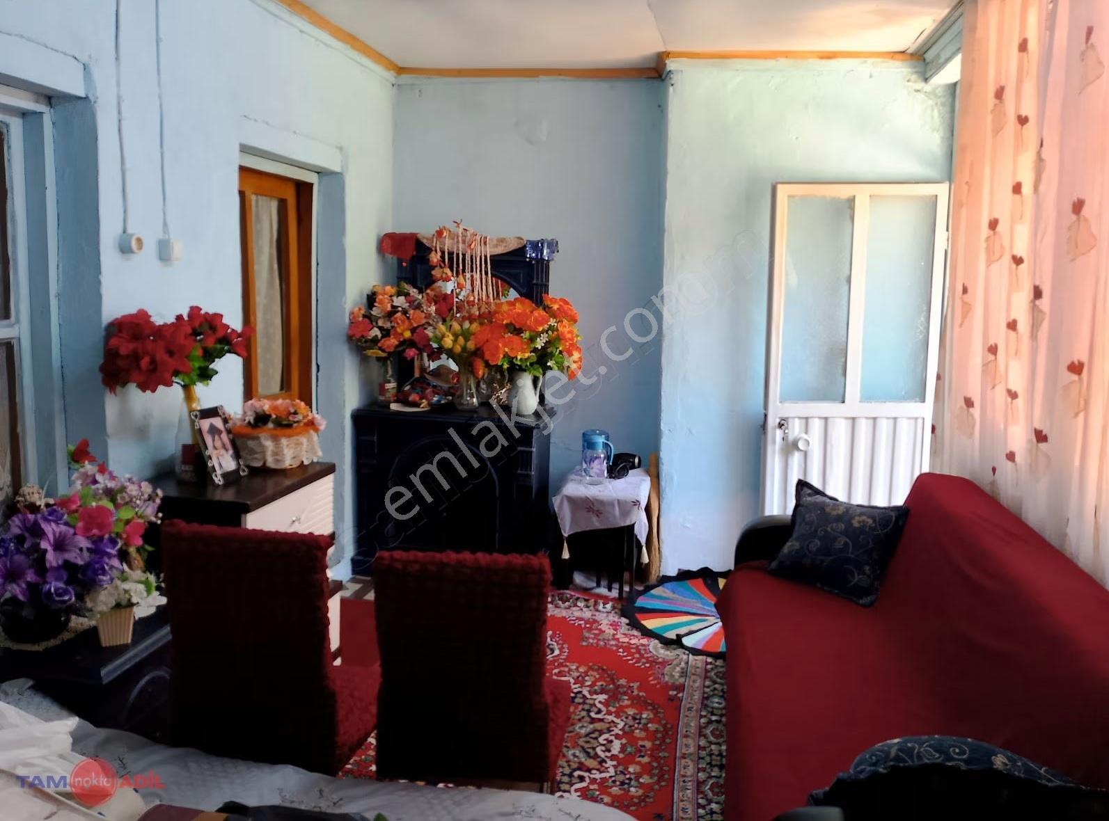 Bergama Atmaca Mahallesinde Aslanlı Cami Yanında Satılık Ev - Görsel 7