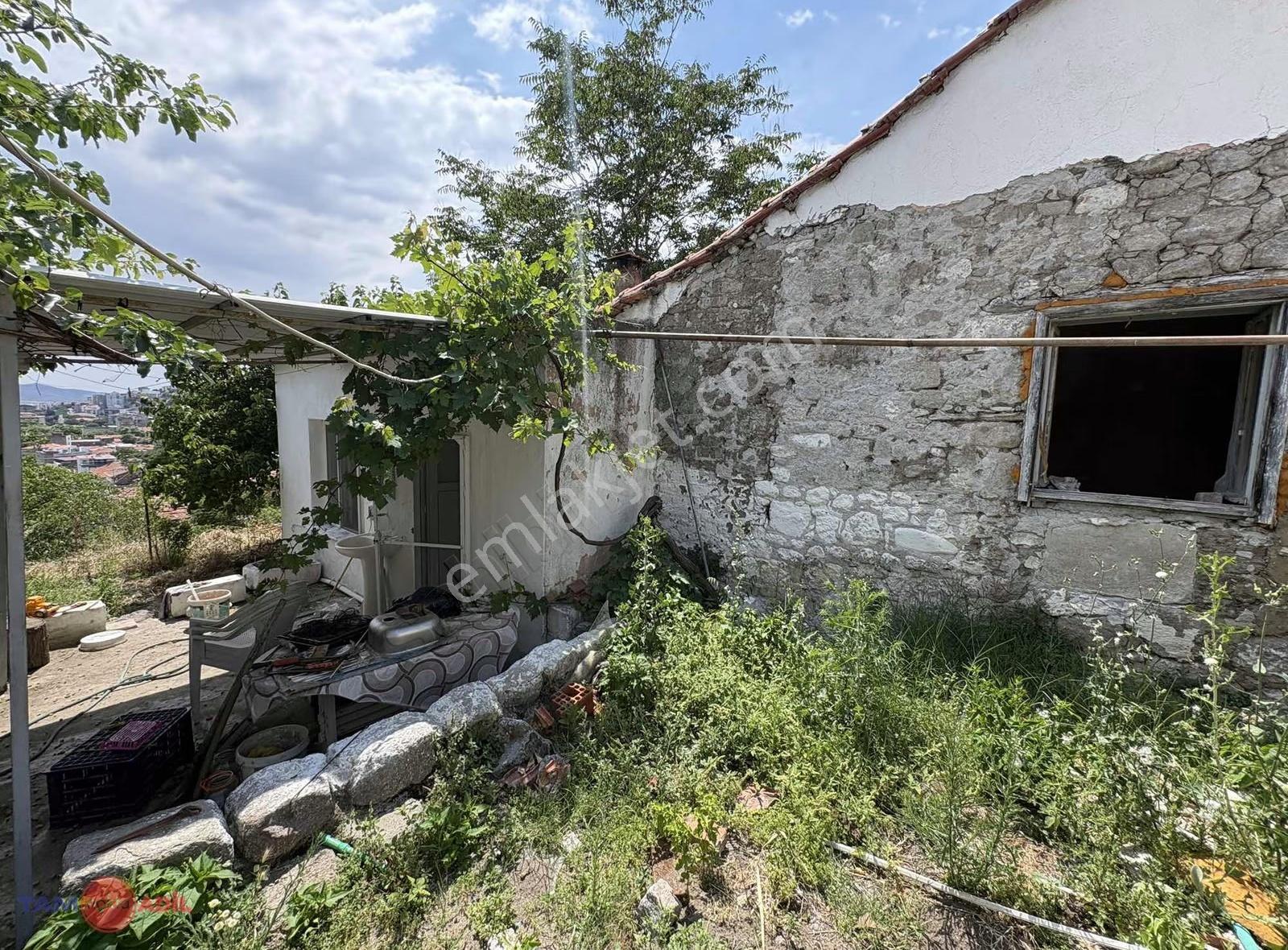Bergama Ulucami Mahallesinde 225 M2 Satılık Taşev - Görsel 17