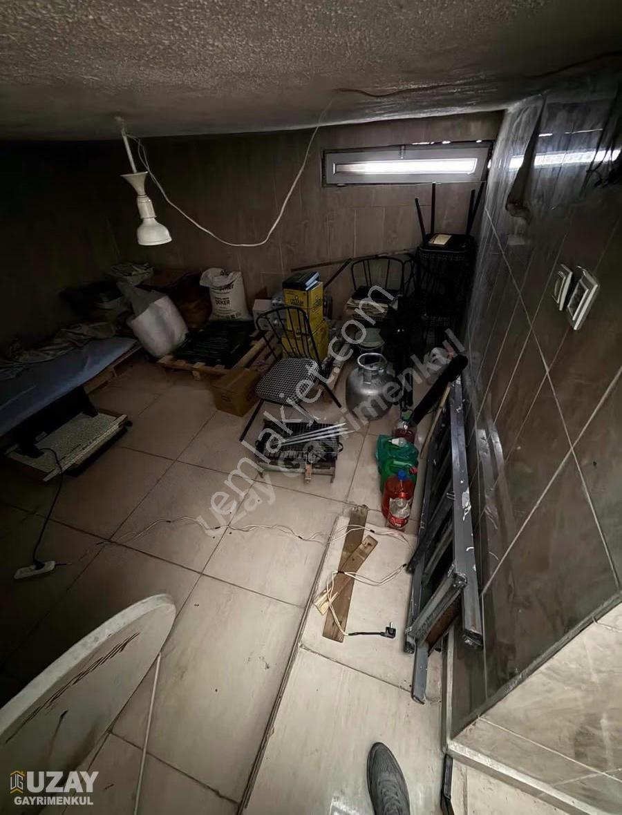 Uzay Konak'ta Satılık Köşe Dükkan (2 Katlı, 70m²) - Görsel 14