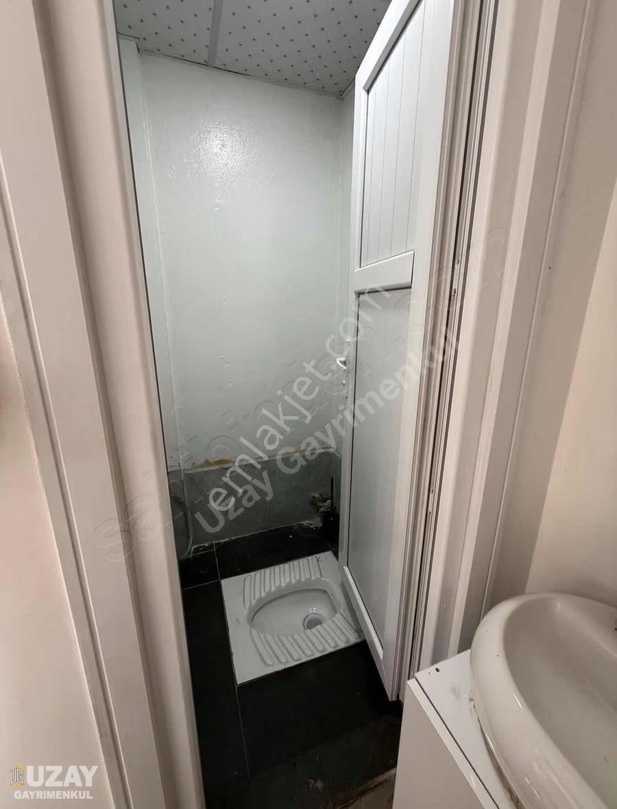 Uzay Konak'ta Satılık Köşe Dükkan (2 Katlı, 70m²) - Görsel 13