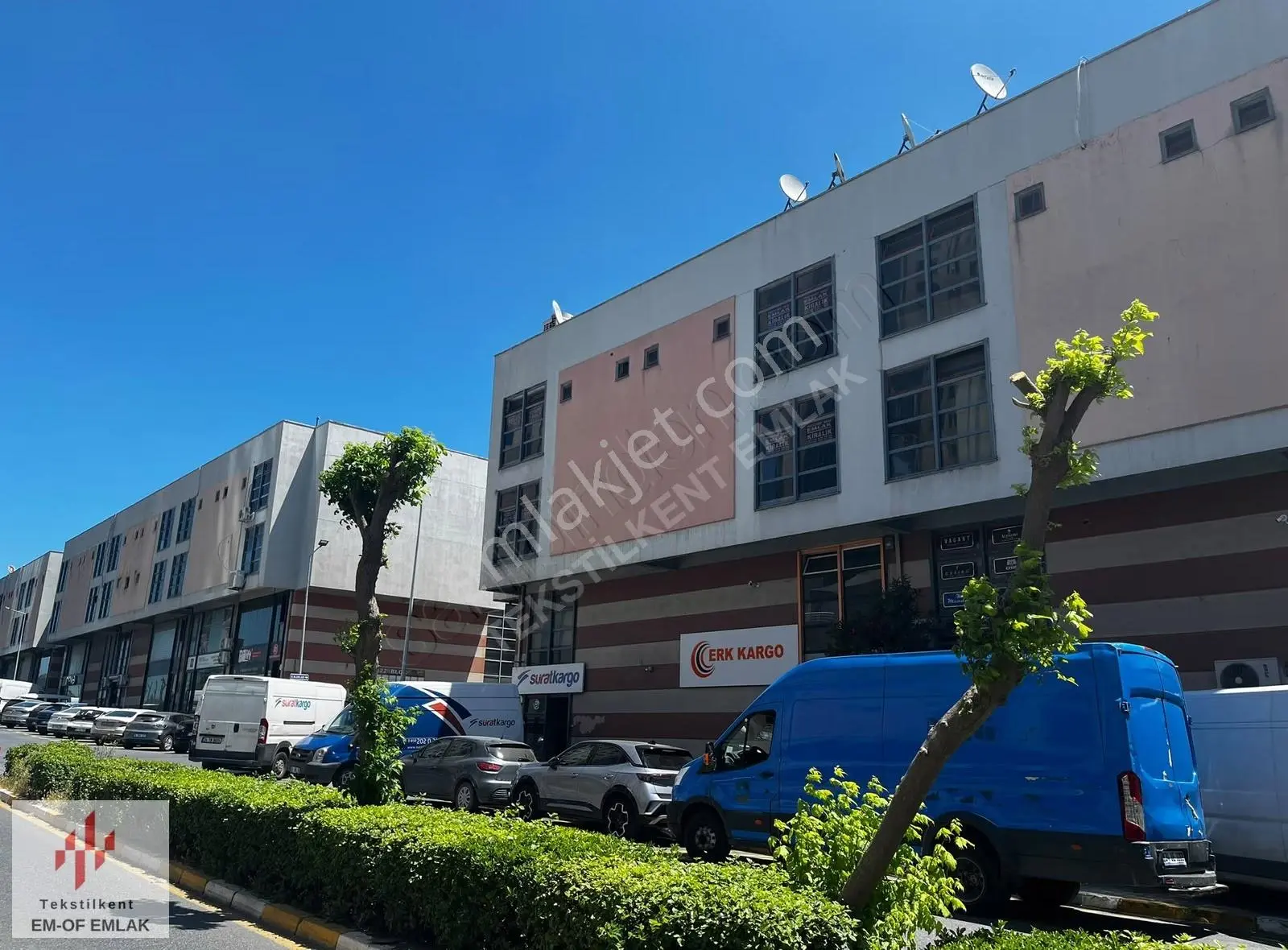 Merkezi Konumda İki Ofis Birleştirilmiş 290 M² Kiralık İş Yeri