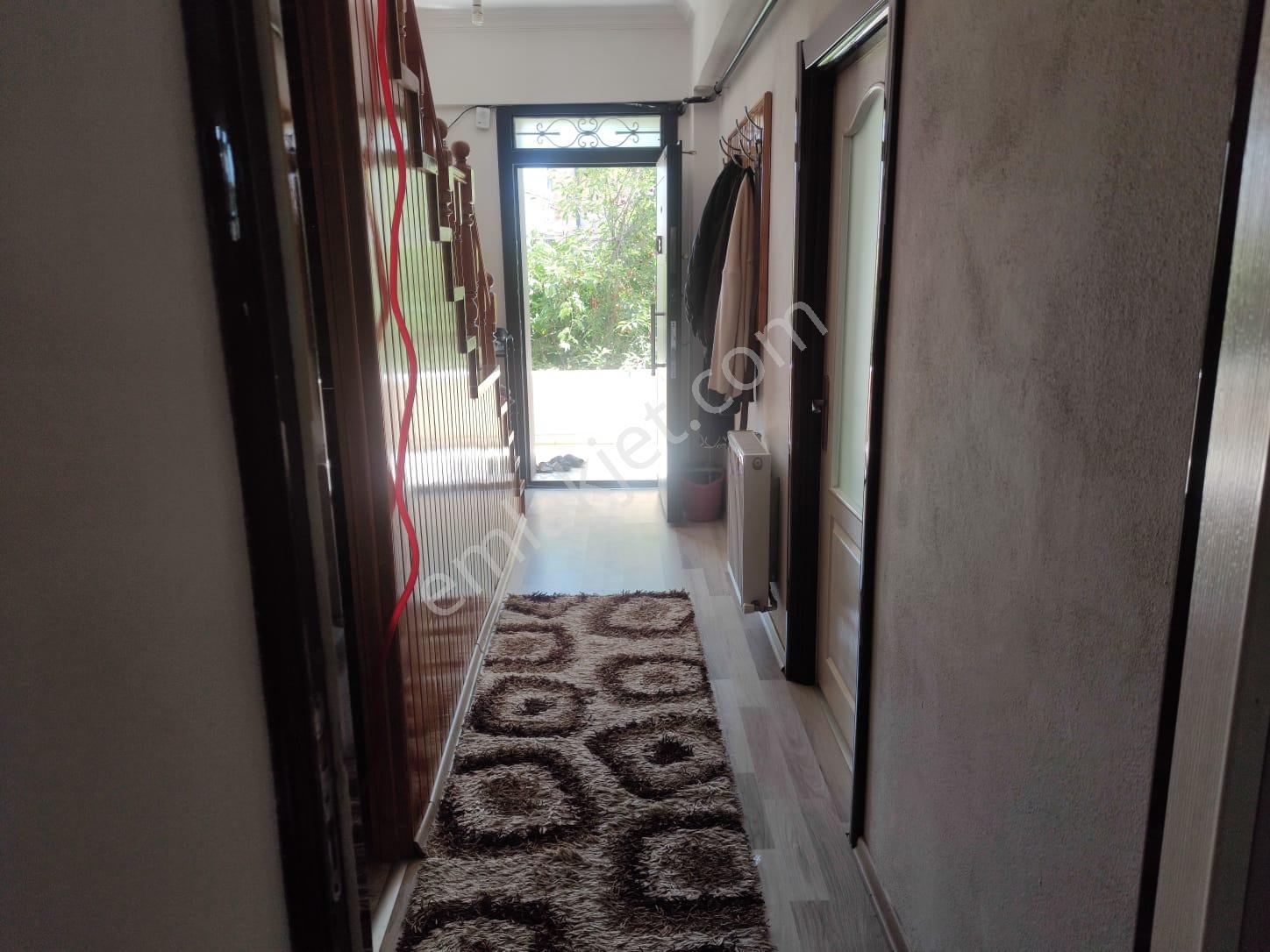 Erkan Emlaktan Cevatpaşada Şehrin Merkezinde Satılık Villa - Görsel 17