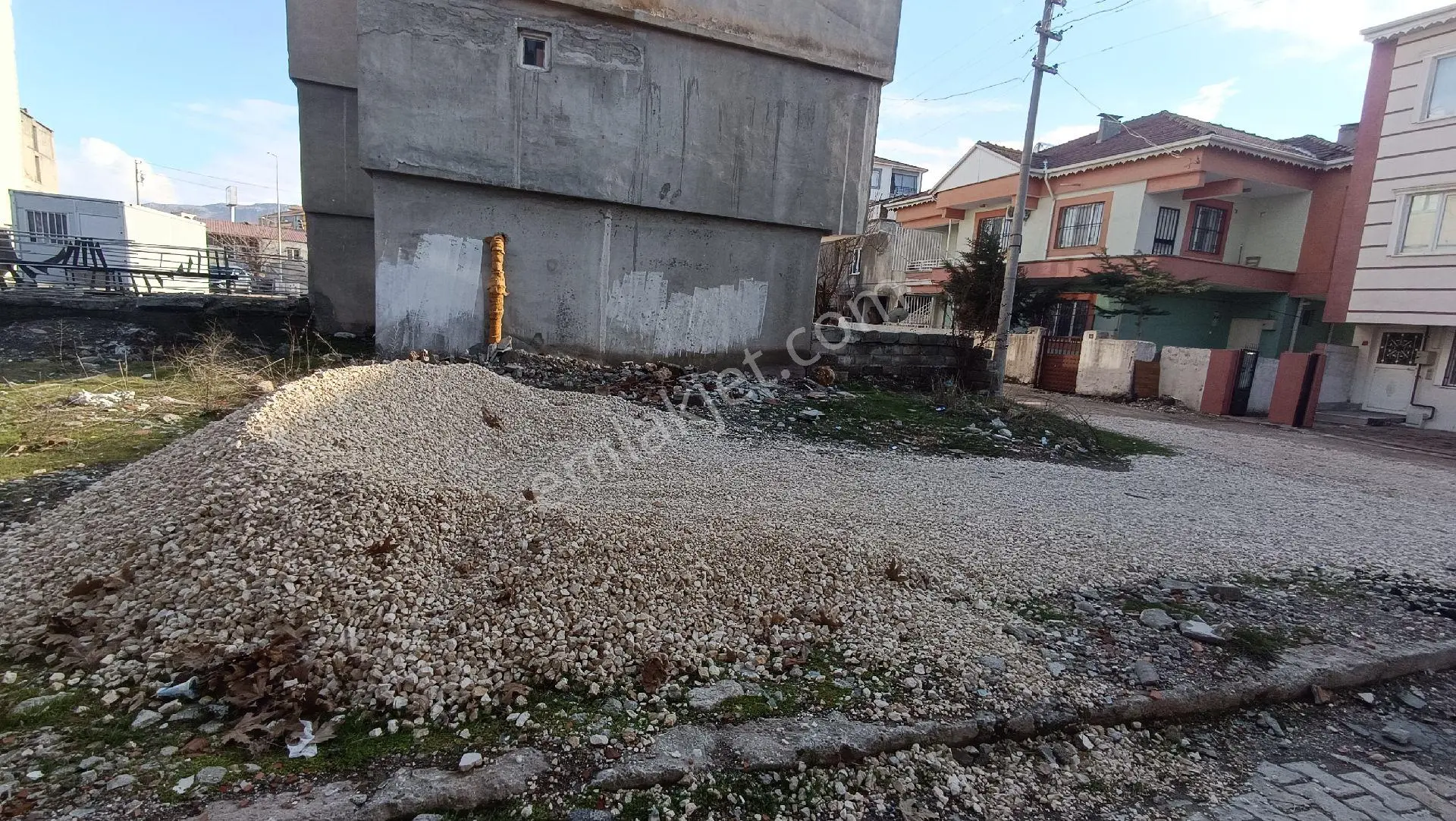 Merkezi Konumda Yatırımlık Arsa - Görsel 2