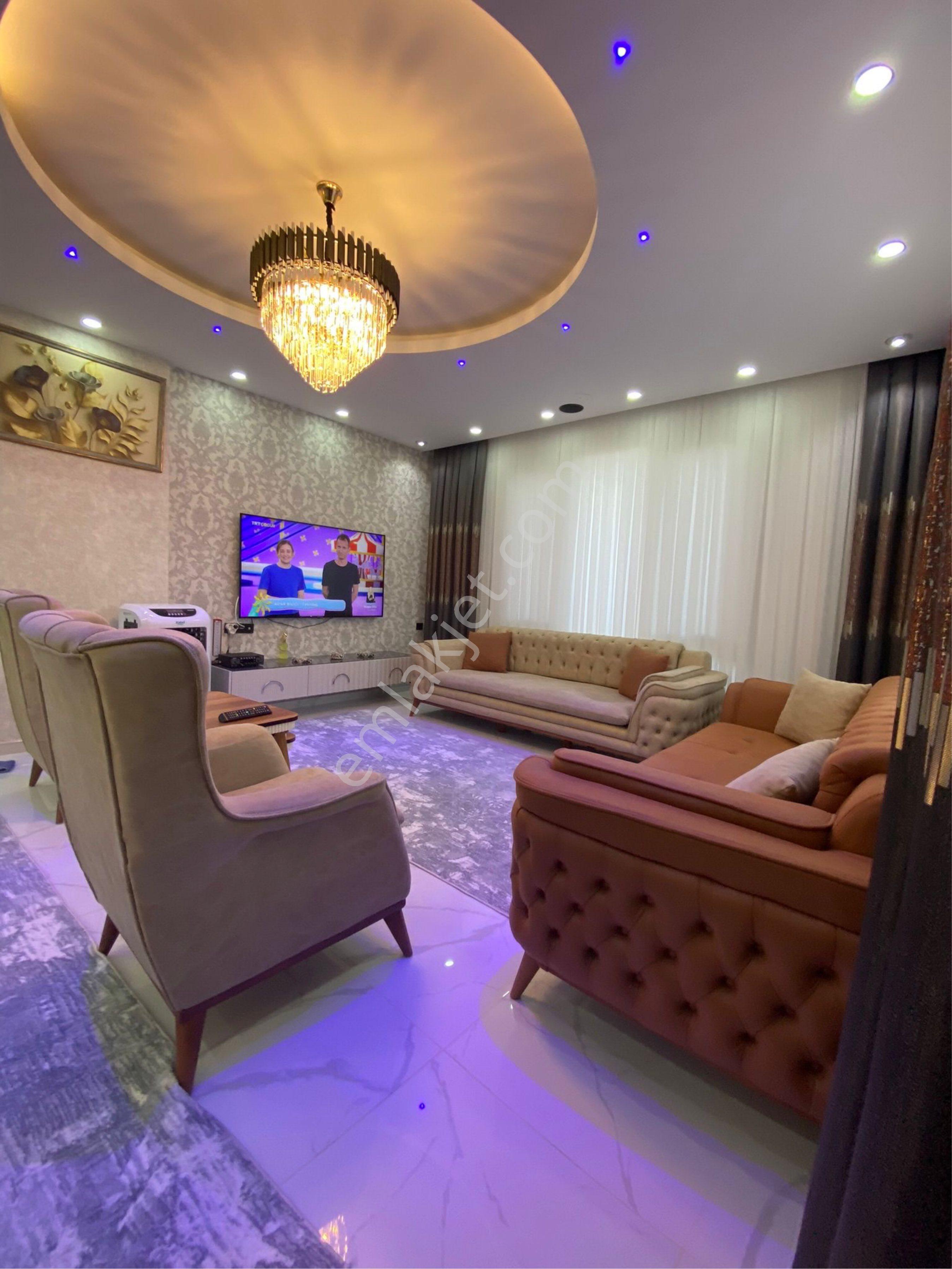 Aksoy Emlaktan Oğuzeli Merkezde Ultra Lüx Eşyalı Geniş Bahçeli Villa - Görsel 6