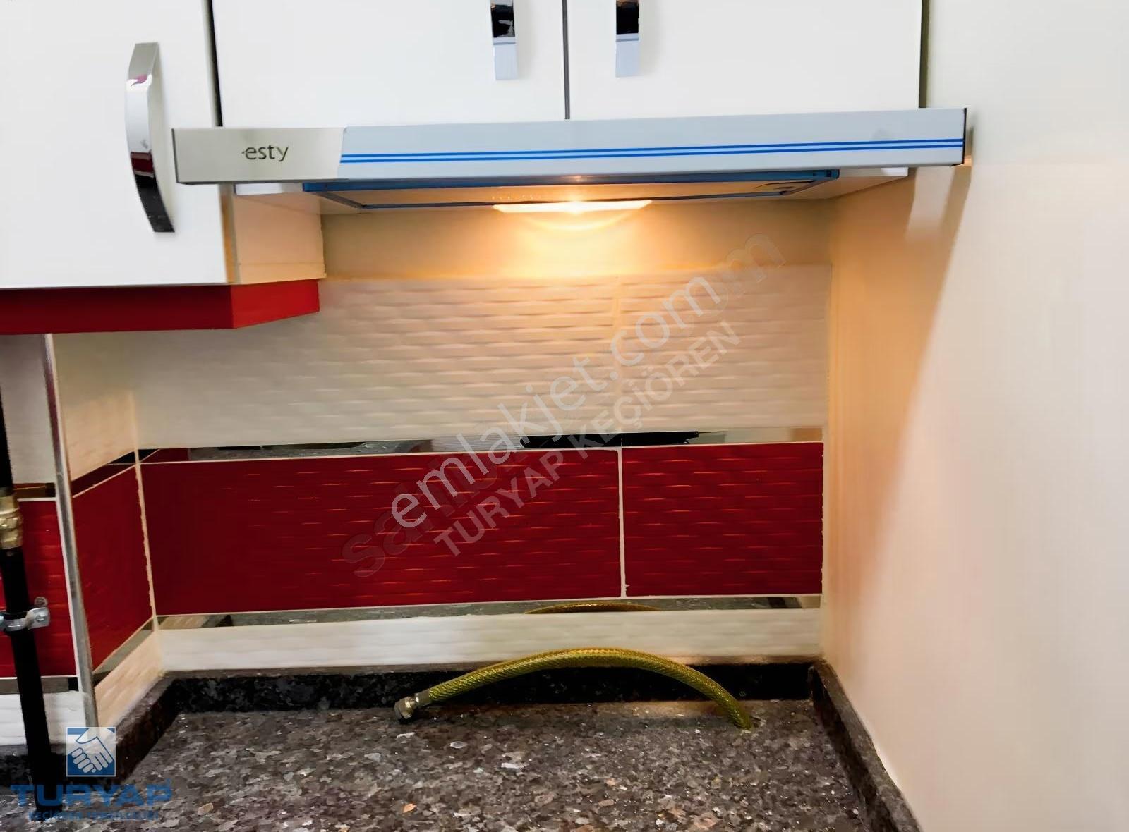 Cadde Üzeri 350 M2 Yüksek Kira Garantisi İle Satılık Dükkan - Görsel 10