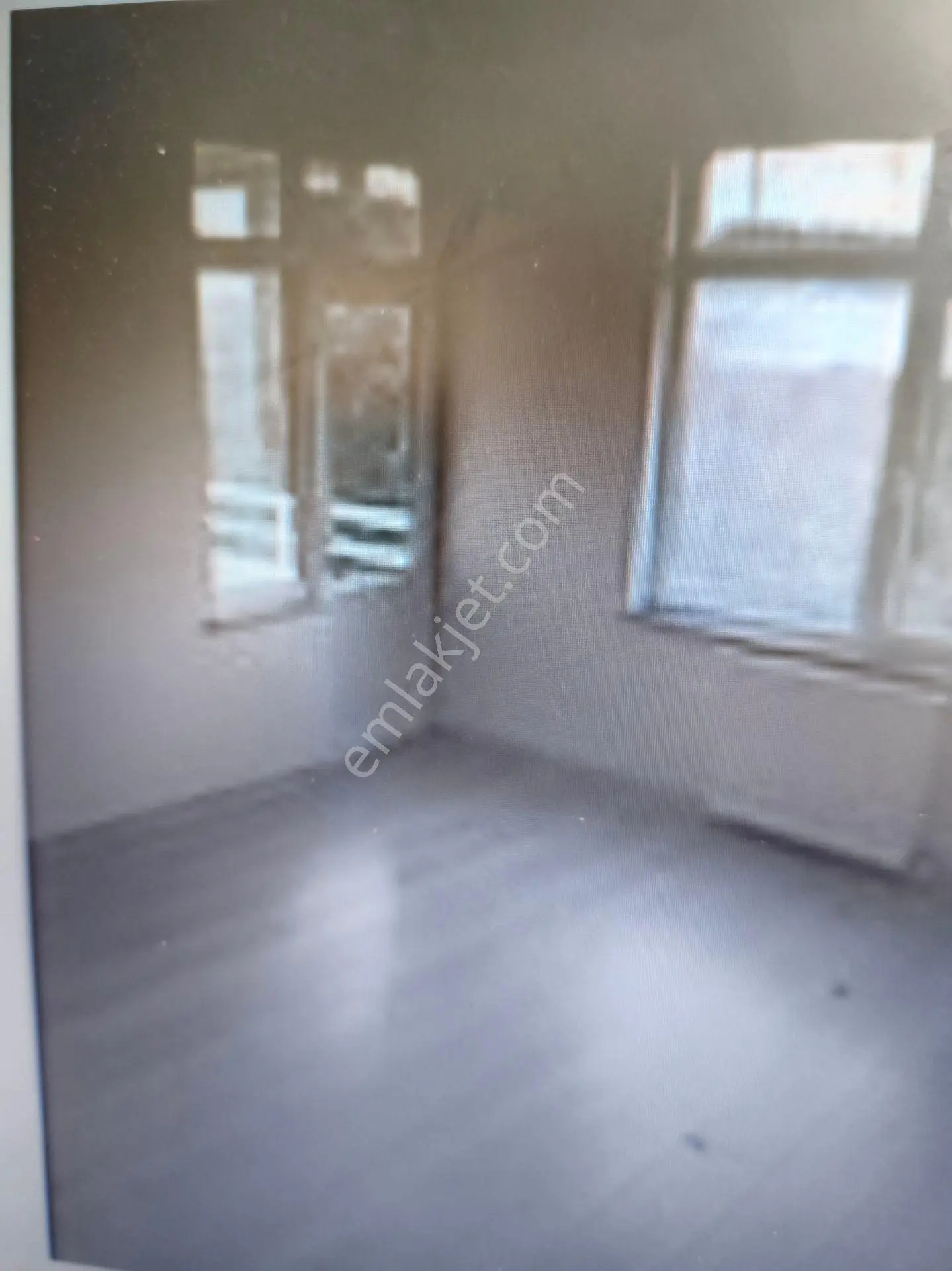 Süleymanpaşa Hürriyet Mahallesi'nde Kiralık Ferah 3+1 Daire - Görsel 13