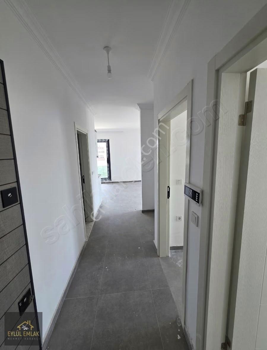 Mumcularda Ana Cadde Üzeri Kiralık Ofis Büro İş Yerleri - Görsel 6