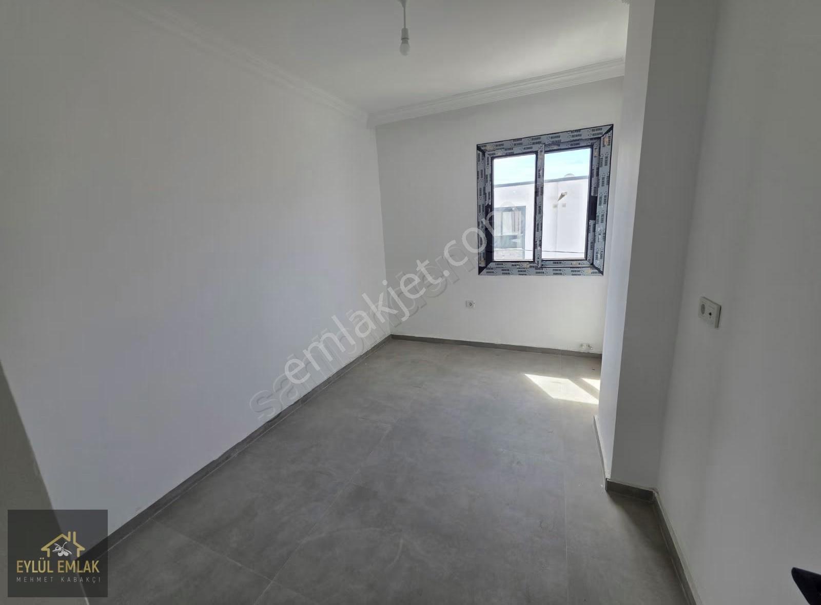 Mumcularda Ana Cadde Üzeri Kiralık Ofis Büro İş Yerleri - Görsel 7