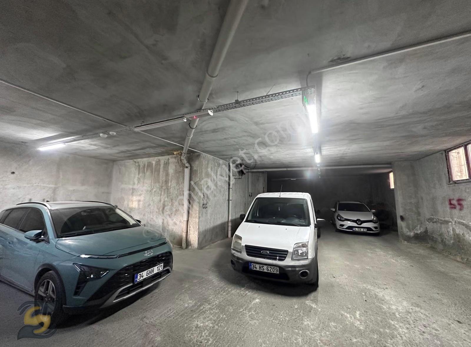 Yeşilpınarda Sitede Kapalı Otoparklı Geniş 2+1 Satılık Daire