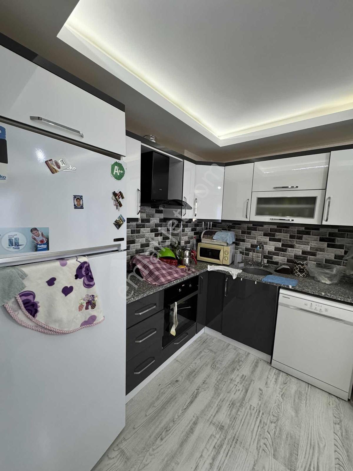 İzmir Bergama Fatih Mahallesin'de Satılık 2+1 Daire - Görsel 30