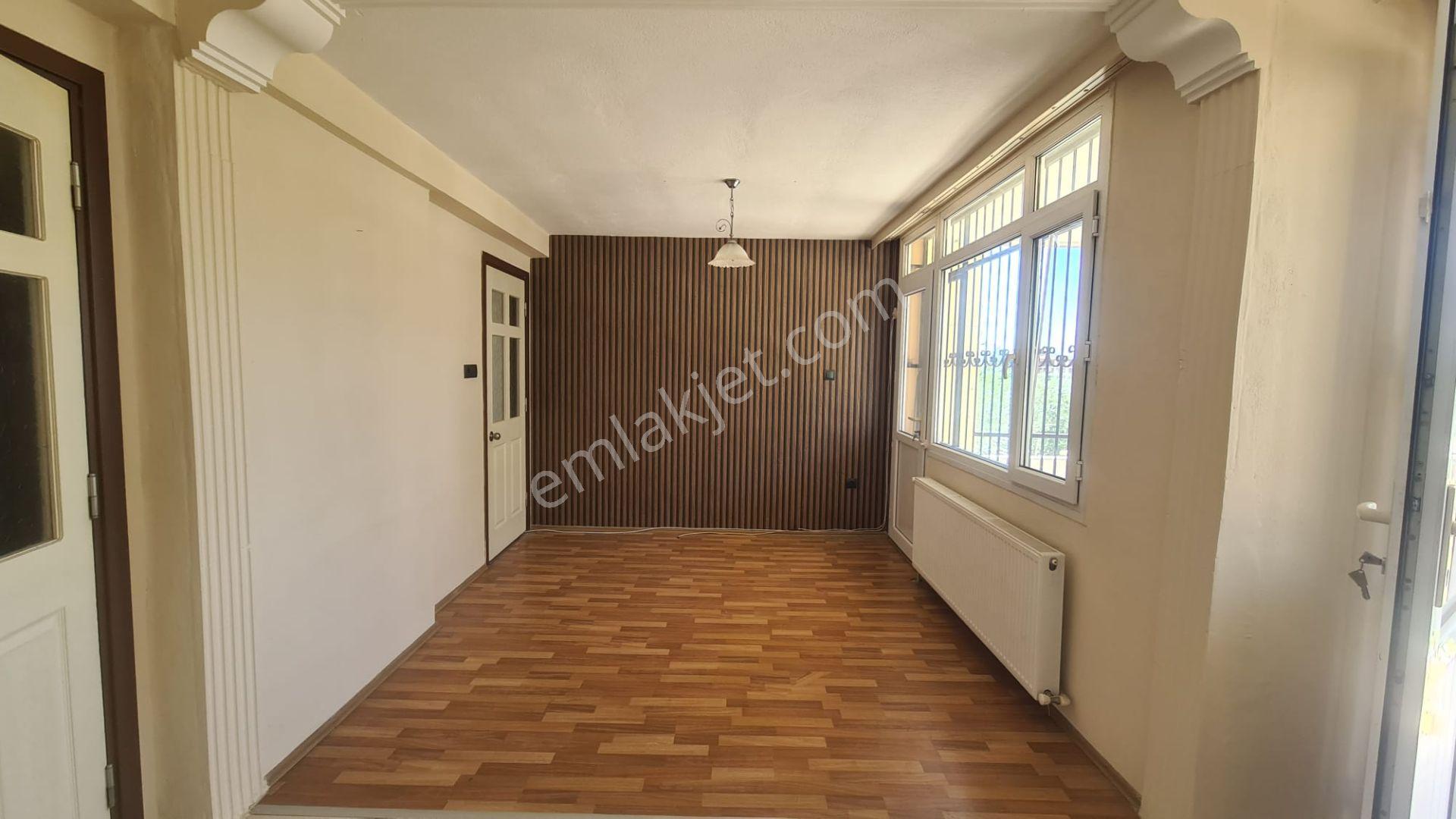 Antika'dan Süleyman Demirel Mahalesinde Kiralık Arakat Daire - Görsel 26
