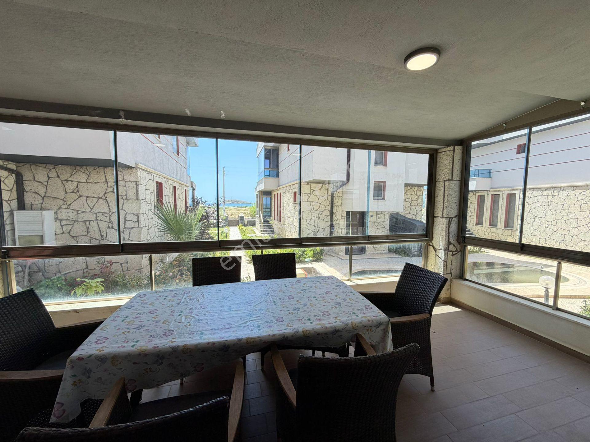 İzmir Gümüldür'de Denize Sıfır Site İçerisinde | Satılık Villa - Görsel 7
