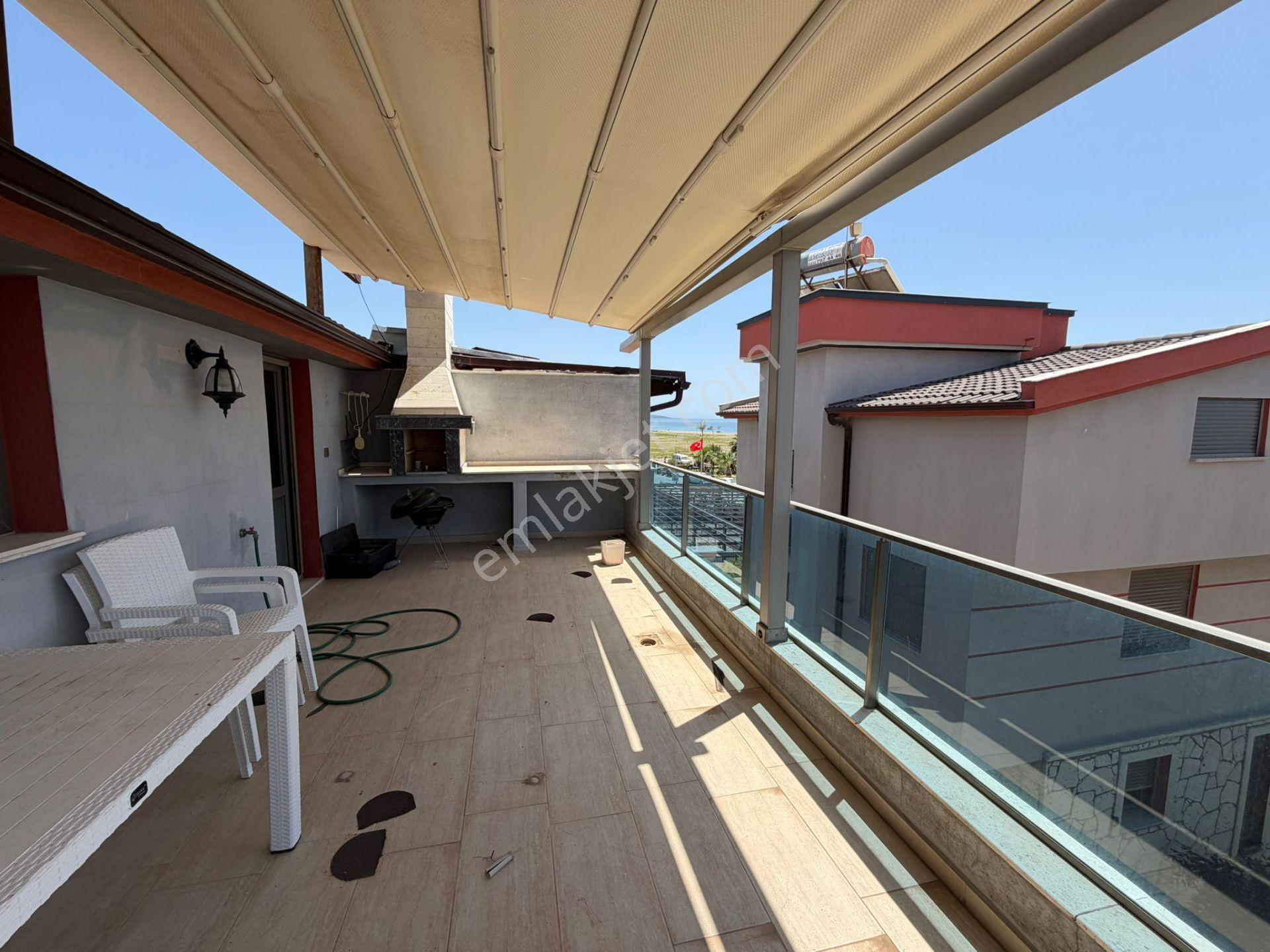 İzmir Gümüldür'de Denize Sıfır Site İçerisinde | Satılık Villa - Görsel 22