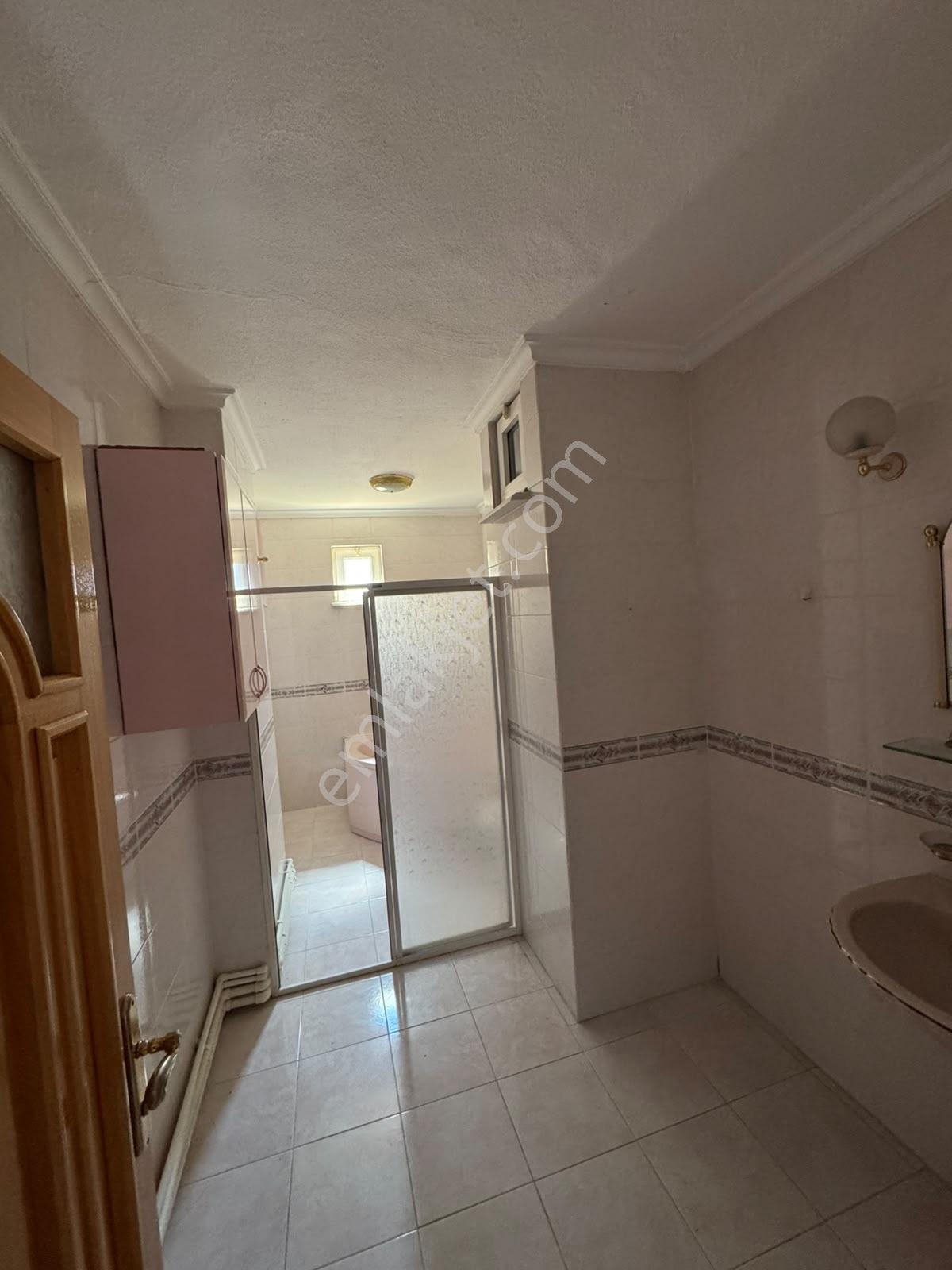 Bahçelievler'de Masrafsız, Kullanışlı 3+1 Dubleks Kiralık Daire - Görsel 6