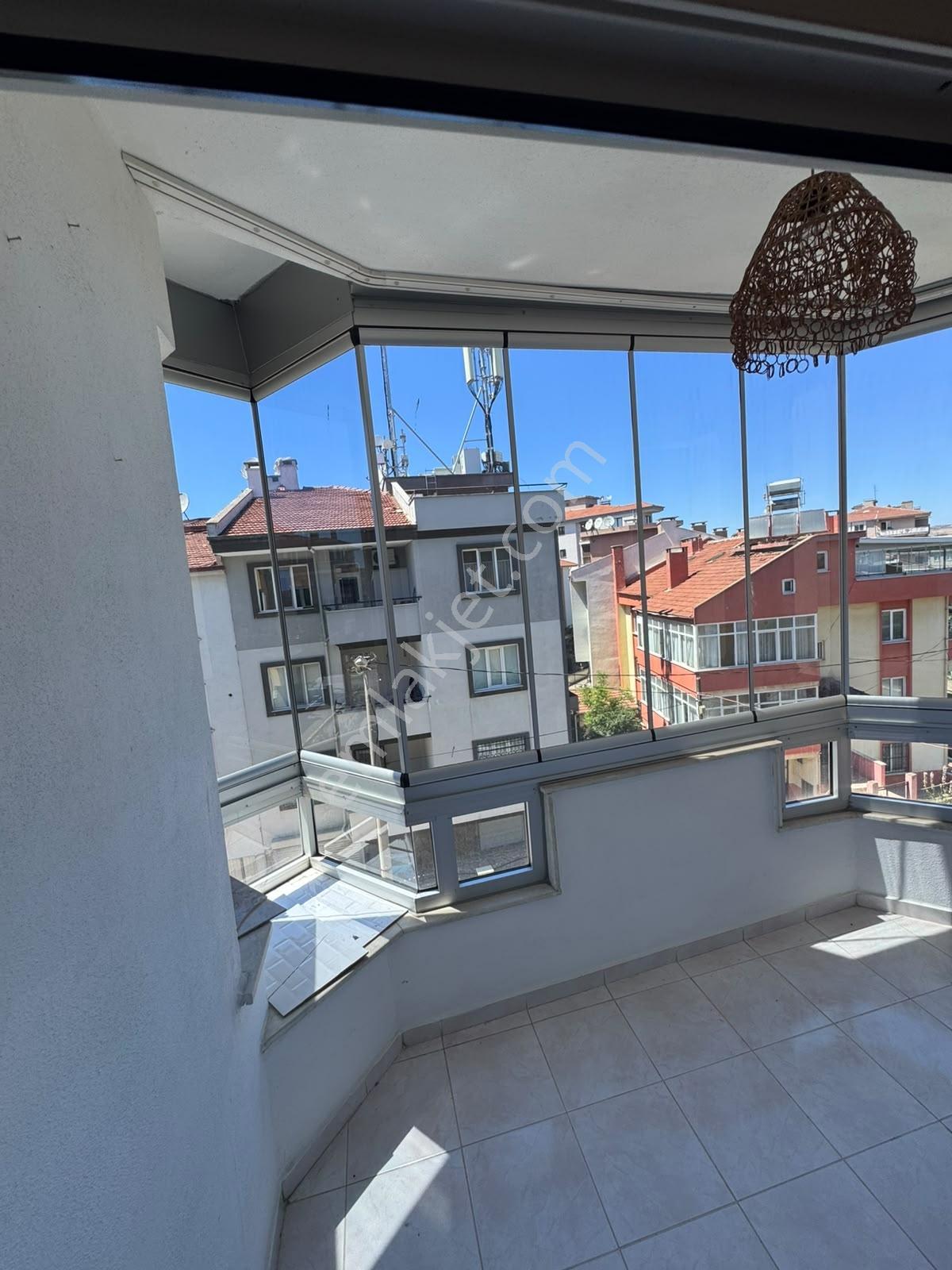 Bahçelievler'de Masrafsız, Kullanışlı 3+1 Dubleks Kiralık Daire - Görsel 11