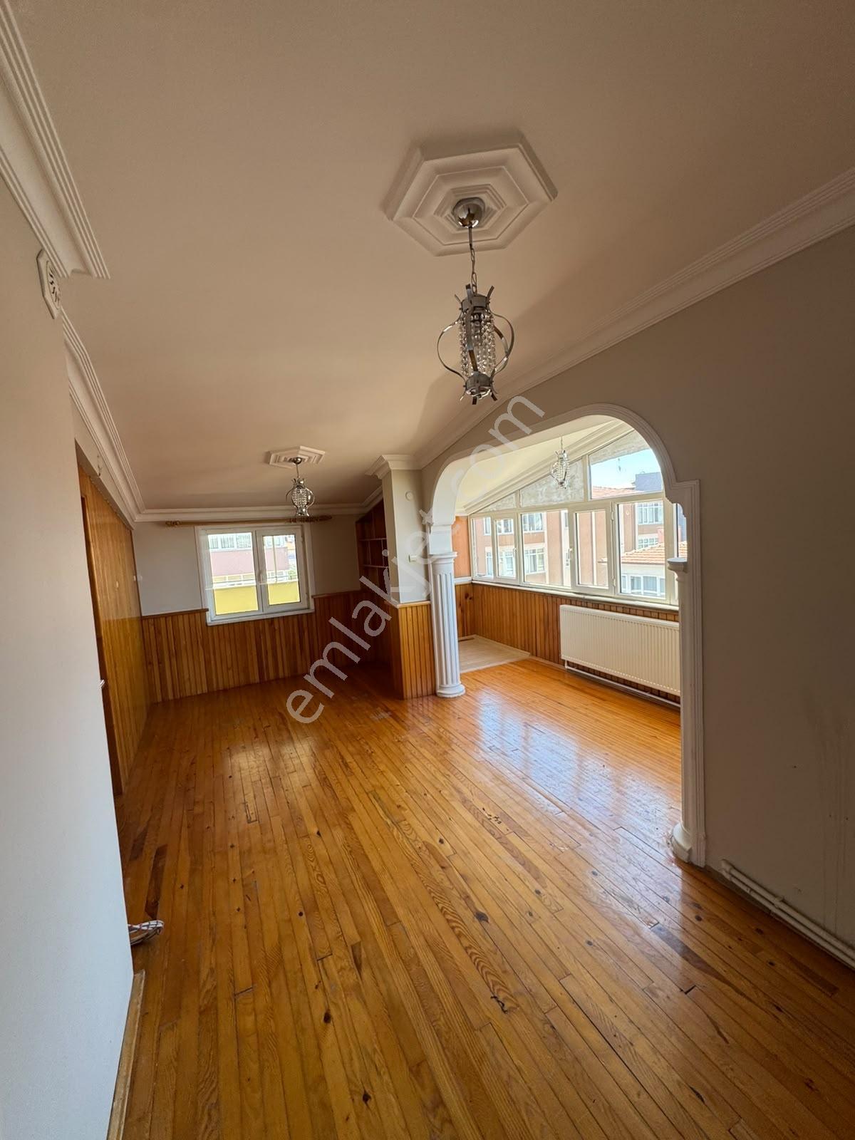 Bahçelievler'de Masrafsız, Kullanışlı 3+1 Dubleks Kiralık Daire - Görsel 24