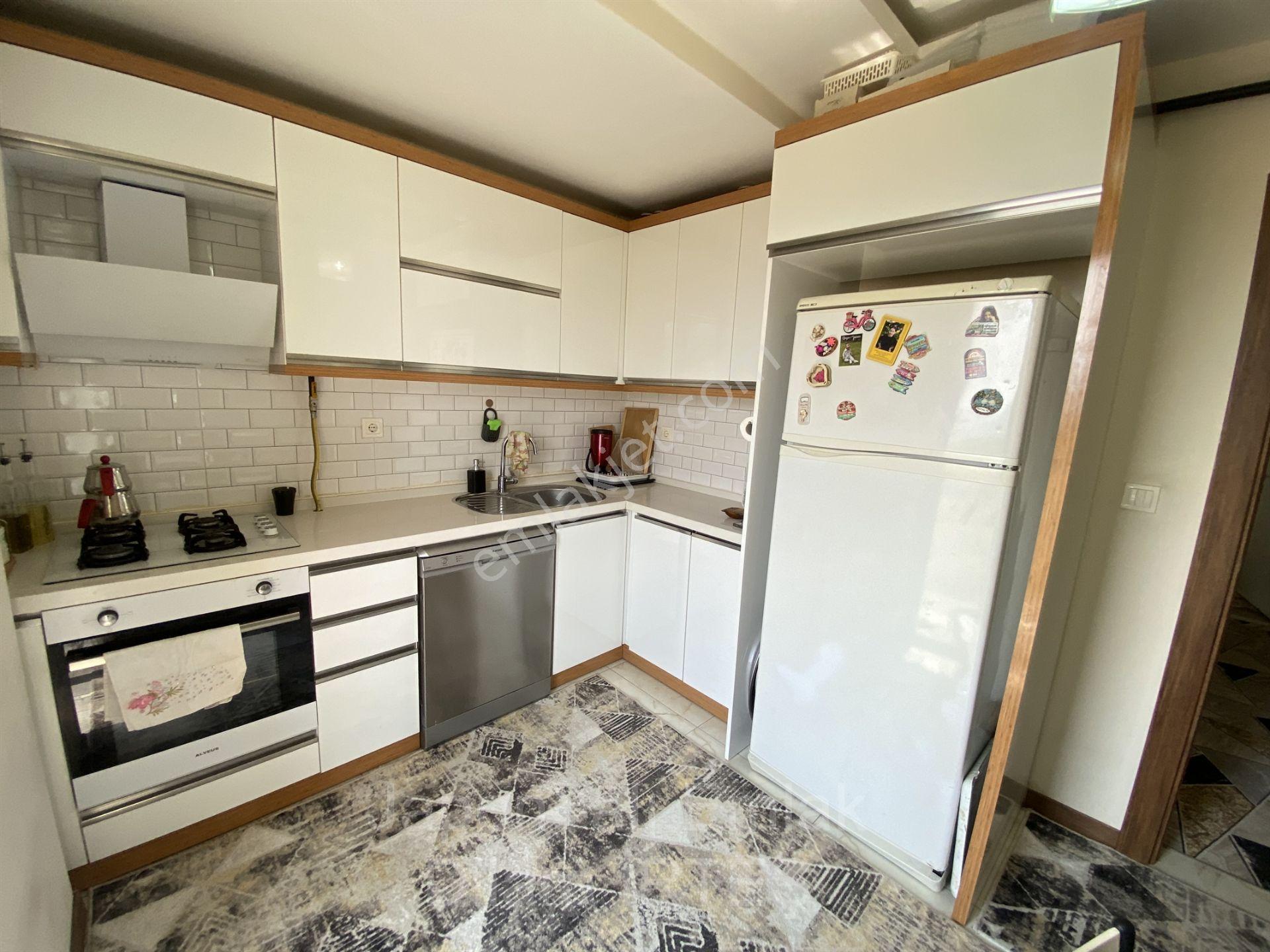 Torbalıda Havuzlu Site İçerisinde Lüks 2+1 Satılık Daire - Görsel 10