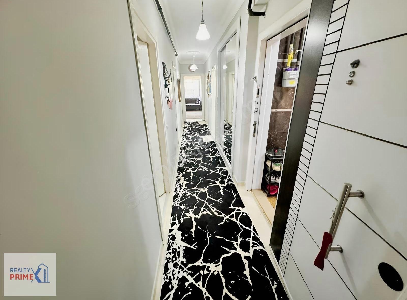 Tramvay Yakını 3+1 Giriş Doğalgaz Kombili - Görsel 14