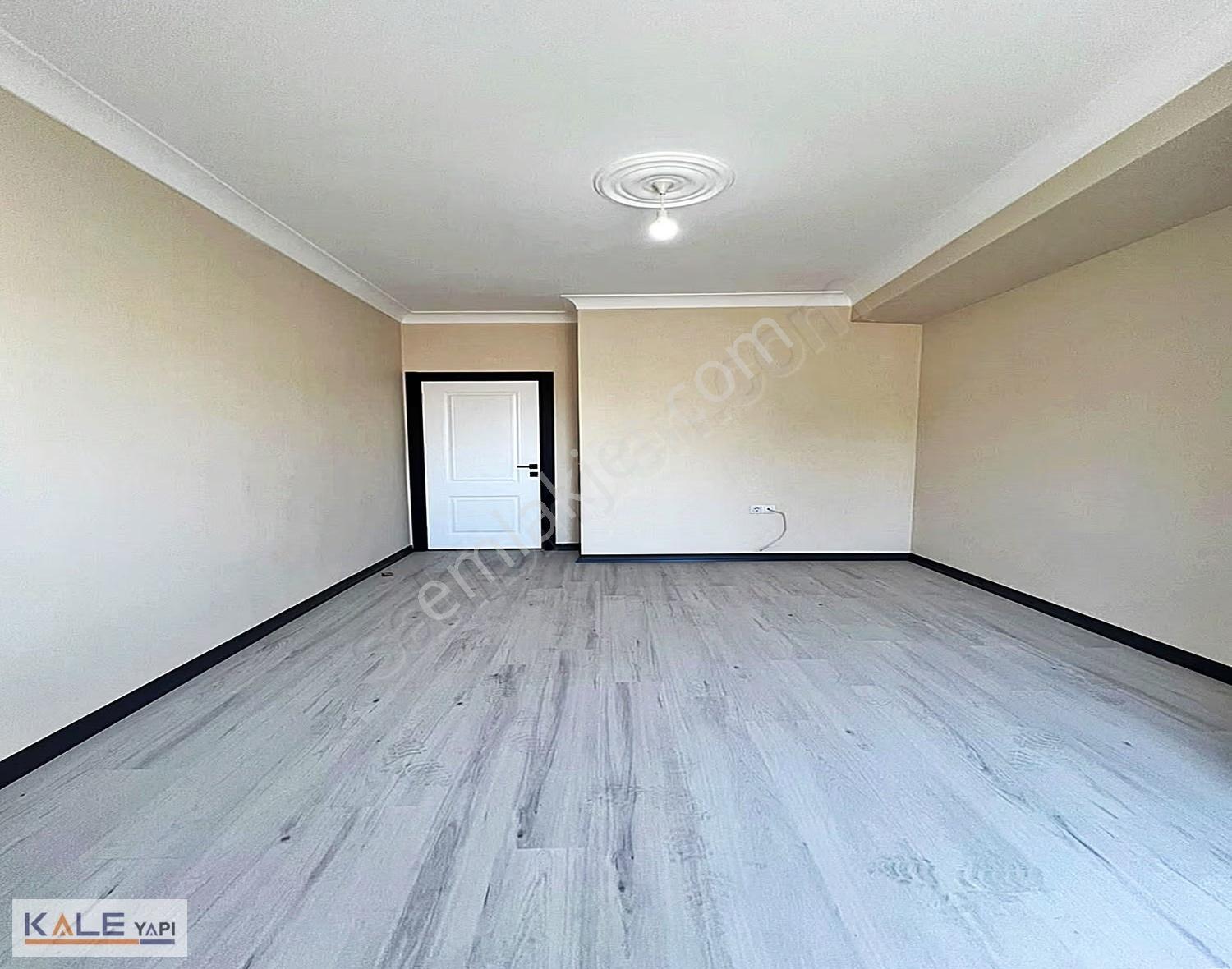 Merkezi Konum'da Geniş Ailelere Uygun Sıfır 3+1 Satılık Daire - Görsel 31