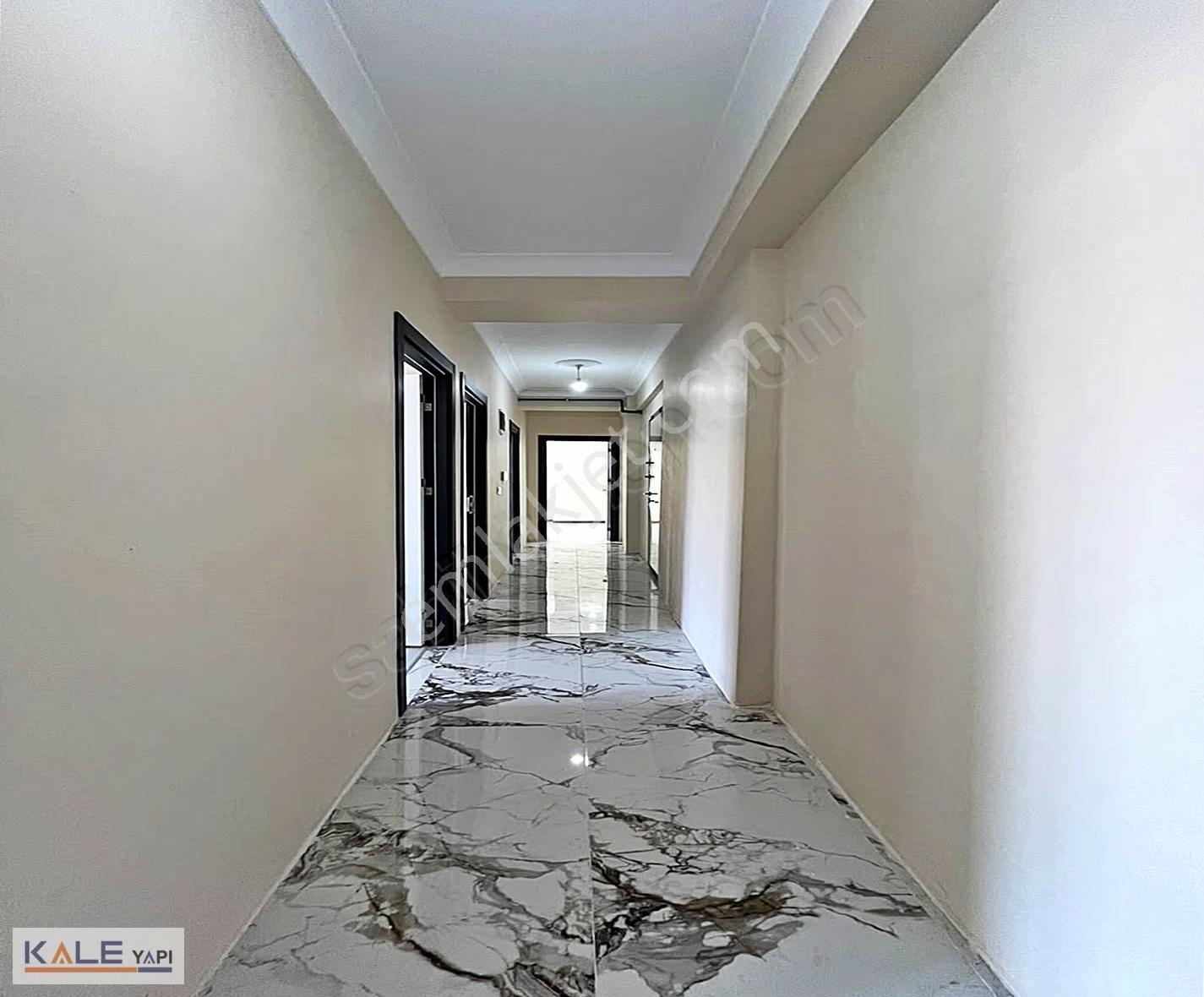Merkezi Konum'da Geniş Ailelere Uygun Sıfır 3+1 Satılık Daire - Görsel 7