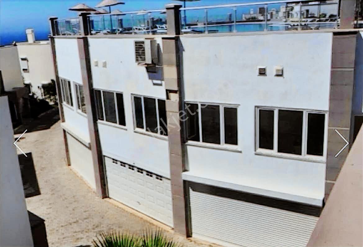 Bodrum Gümüşlük Yeni Dekore Edilmiş Geniş Bahçekatı - Görsel 25