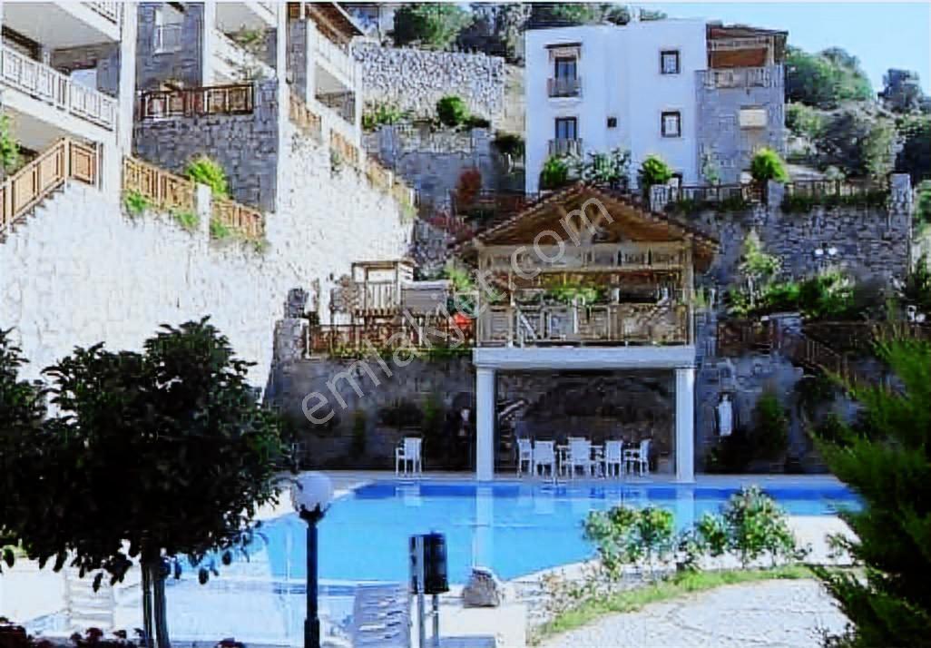 Bodrum Bağla Mavi Bayraklı Koyda Elit Sitede Üst Kat - Görsel 21