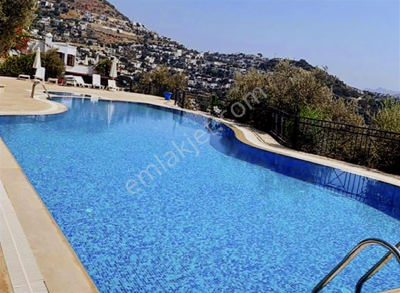 Gümüşlük Yalıkavak Özel Plajlı Eşsiz Deniz Manzaralı Villa - Görsel 19