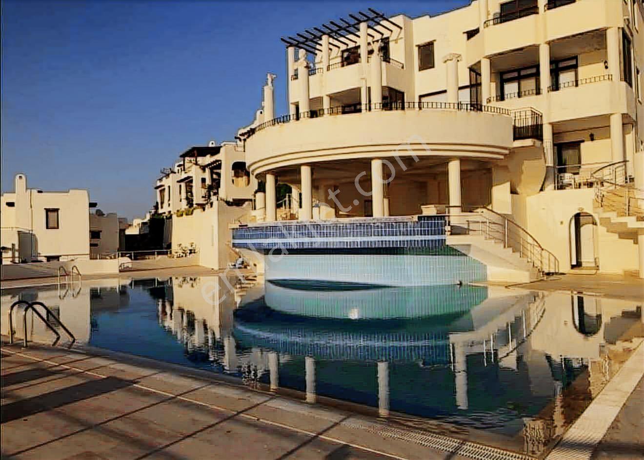 Bodrum Gümüşlük Yalıkavak Manzaralı Geniş Bahçeli Köşe Villa - Görsel 5