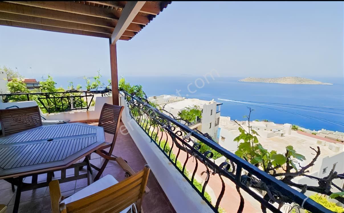 Gümüşlük Yalıkavak Yunan Adaları Manzaralı Geniş Bahçeli Villa - Görsel 15