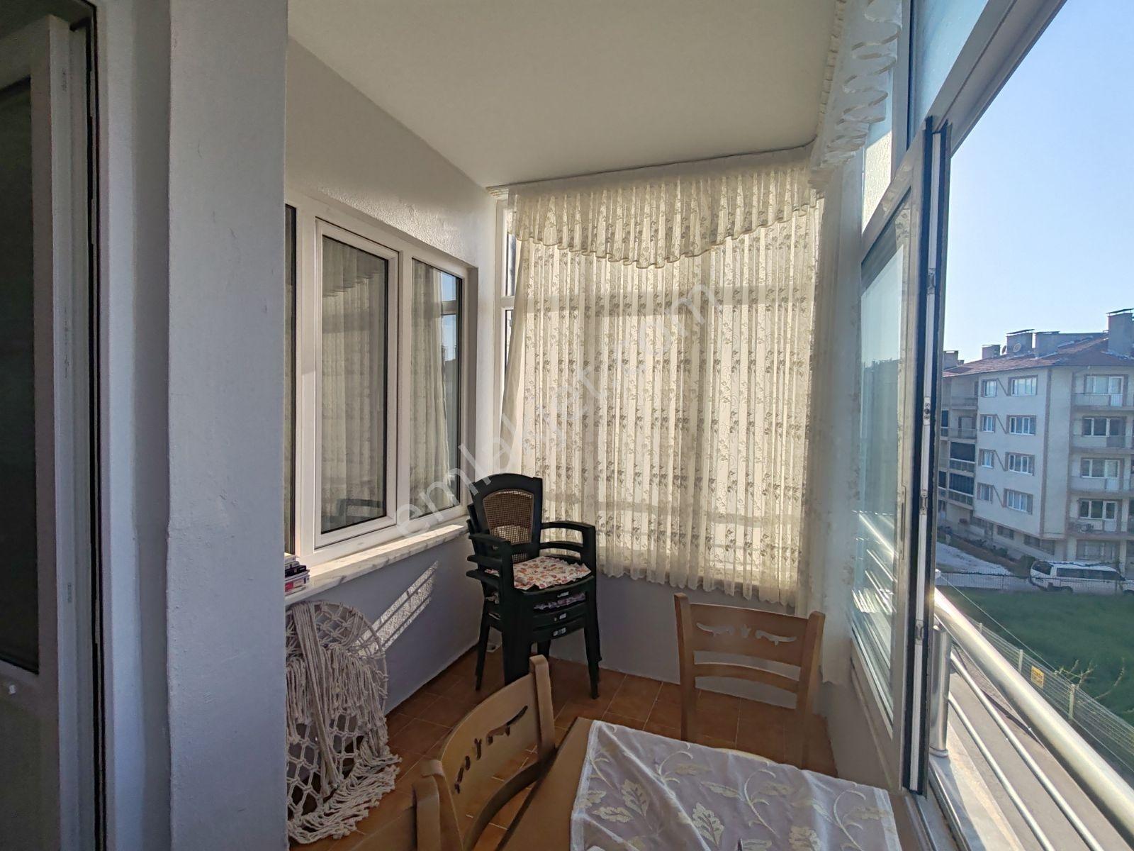 Çiftlikköy Sahil Mahallesinde Kiralık Eşyalı 3+1 Denize Sıfır - Görsel 11