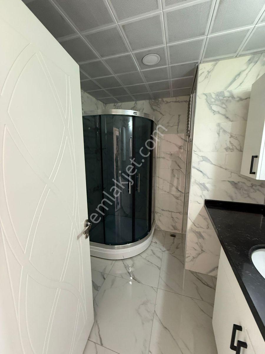 Yalovanın En Prestijli Sitesinde Eşsiz Deniz Manzaralı 4+1 Lüks - Görsel 23
