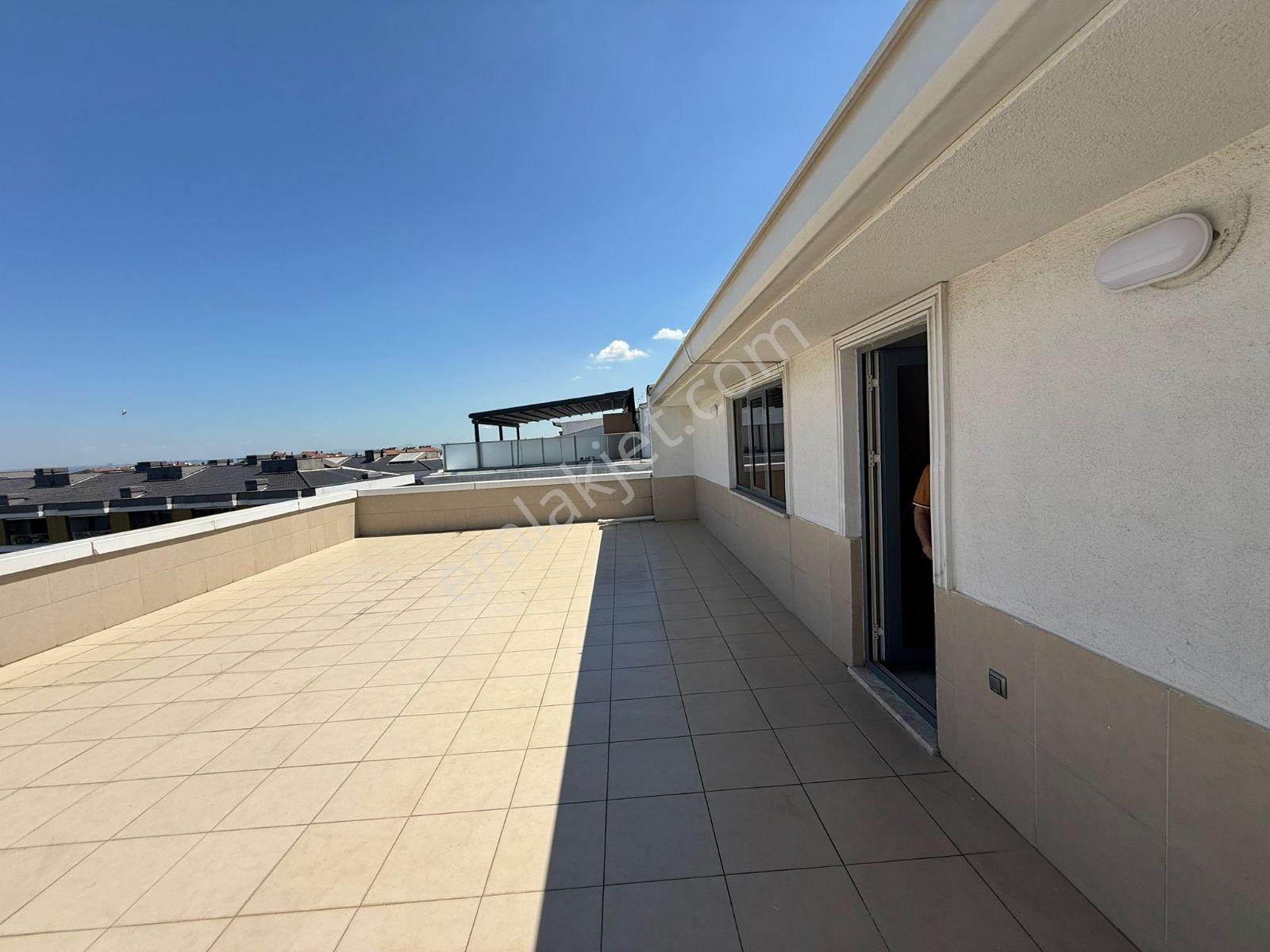 Yalovanın En Prestijli Sitesinde Eşsiz Deniz Manzaralı 4+1 Lüks - Görsel 20