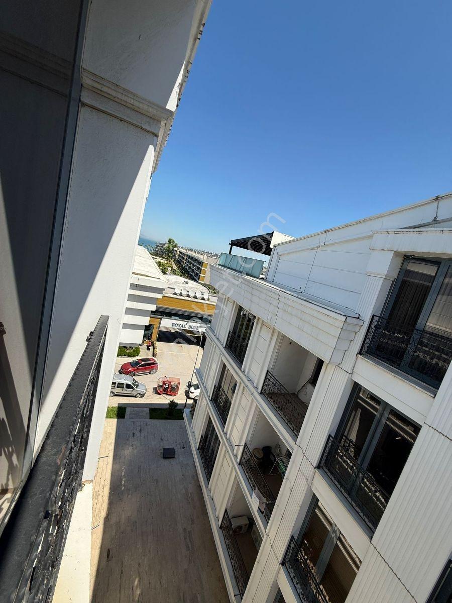 Yalovanın En Prestijli Sitesinde Eşsiz Deniz Manzaralı 4+1 Lüks - Görsel 8