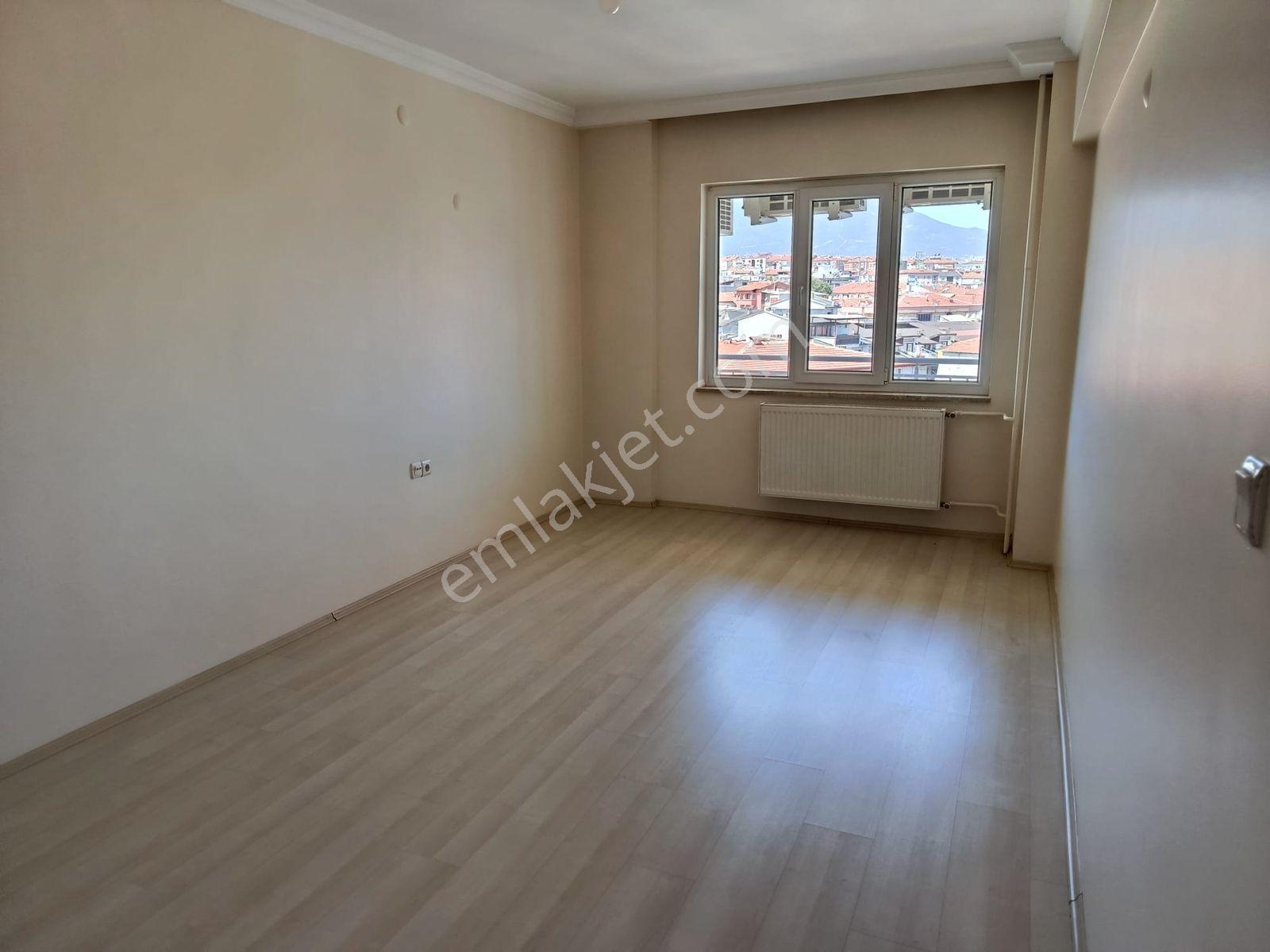 Dıalog Myra Dan Saltak Cadde Üstü Kiralık 4+1 Daire/işyeri - Görsel 13