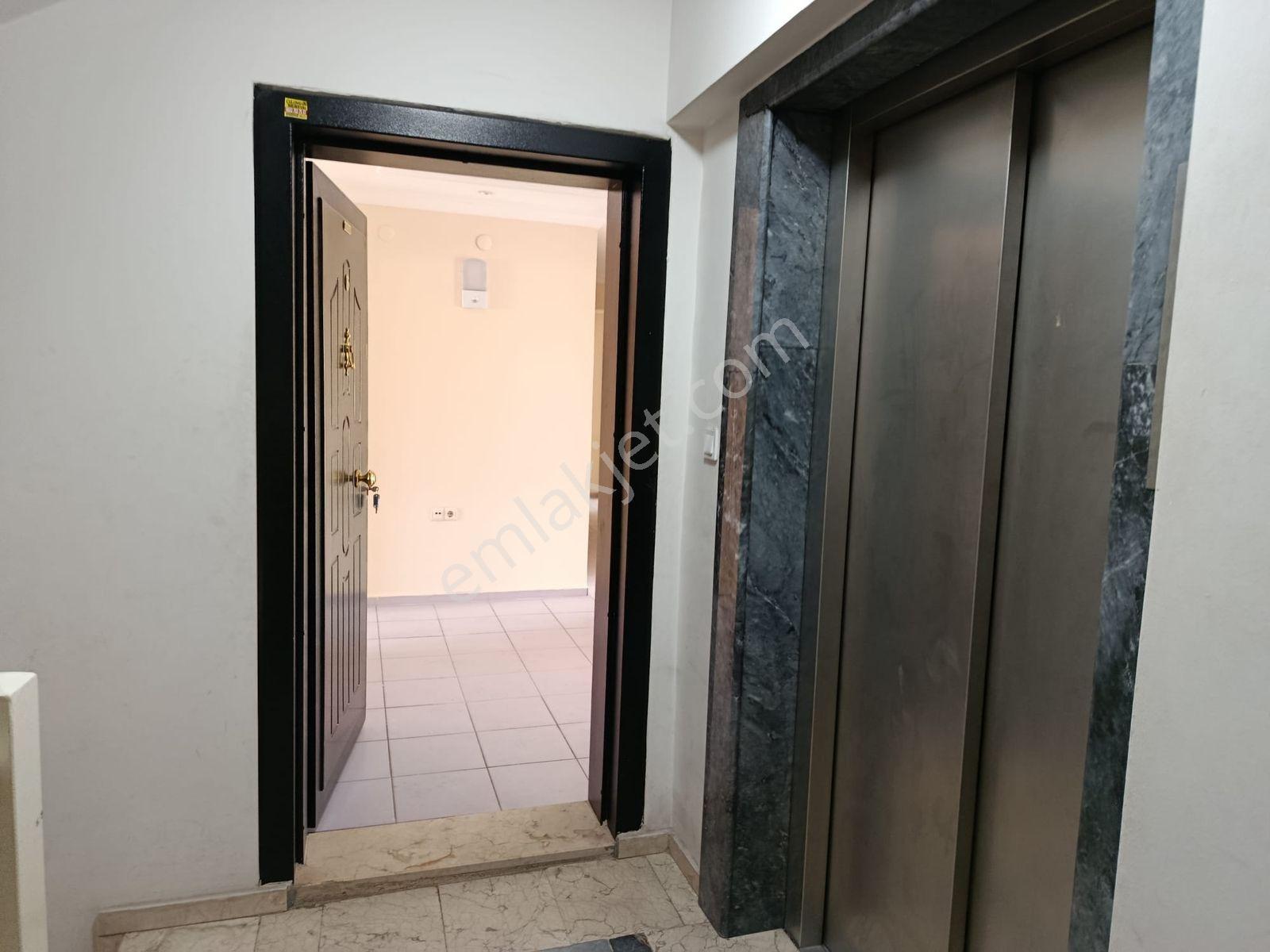 Dıalog Myra Dan Saltak Cadde Üstü Kiralık 4+1 Daire/işyeri - Görsel 33