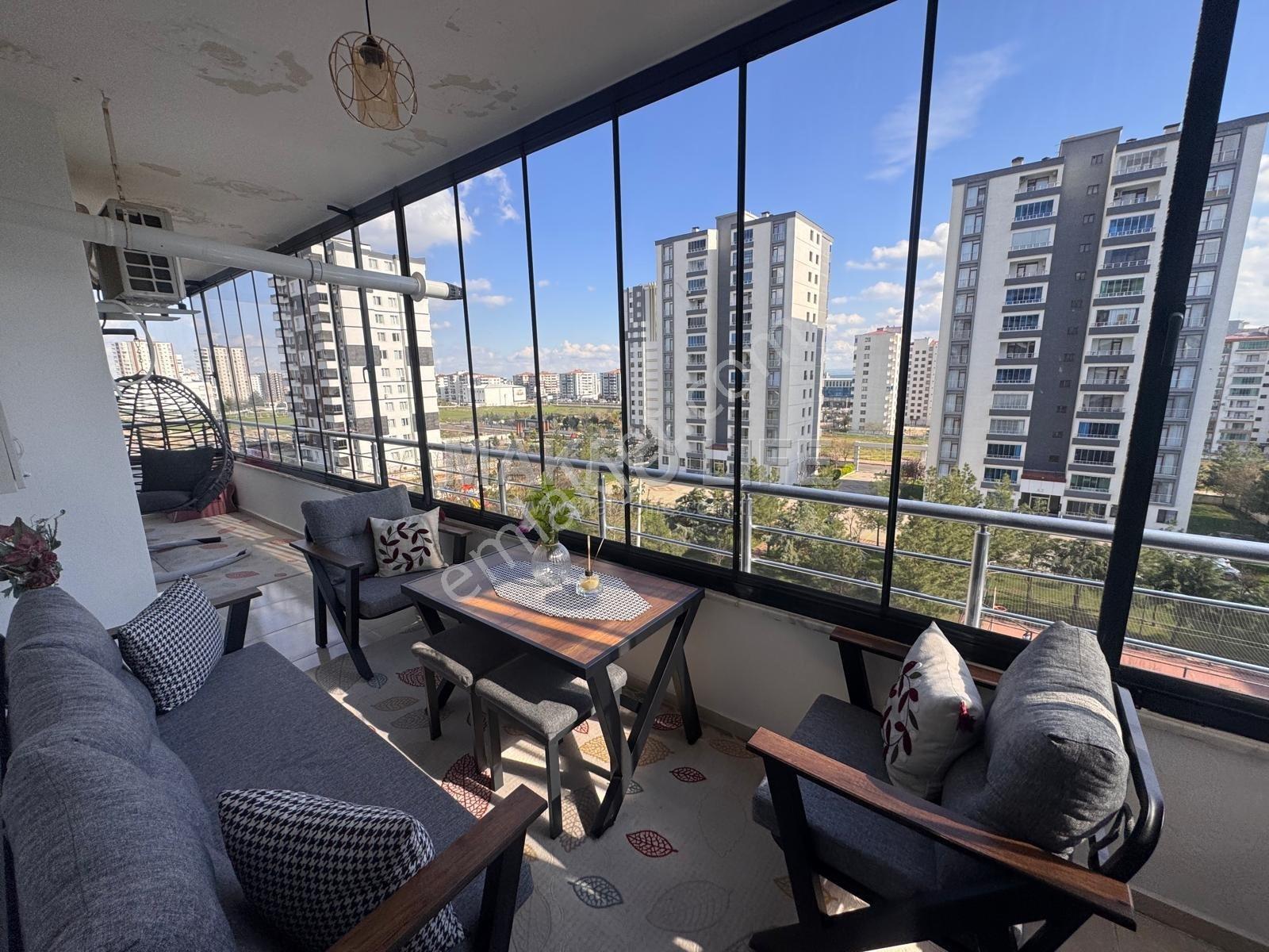 Makro Life Gayrimenkul'den Anemon Otel Yanında Pırıl Pırıl 4+1 Satılık Daire - Görsel 8